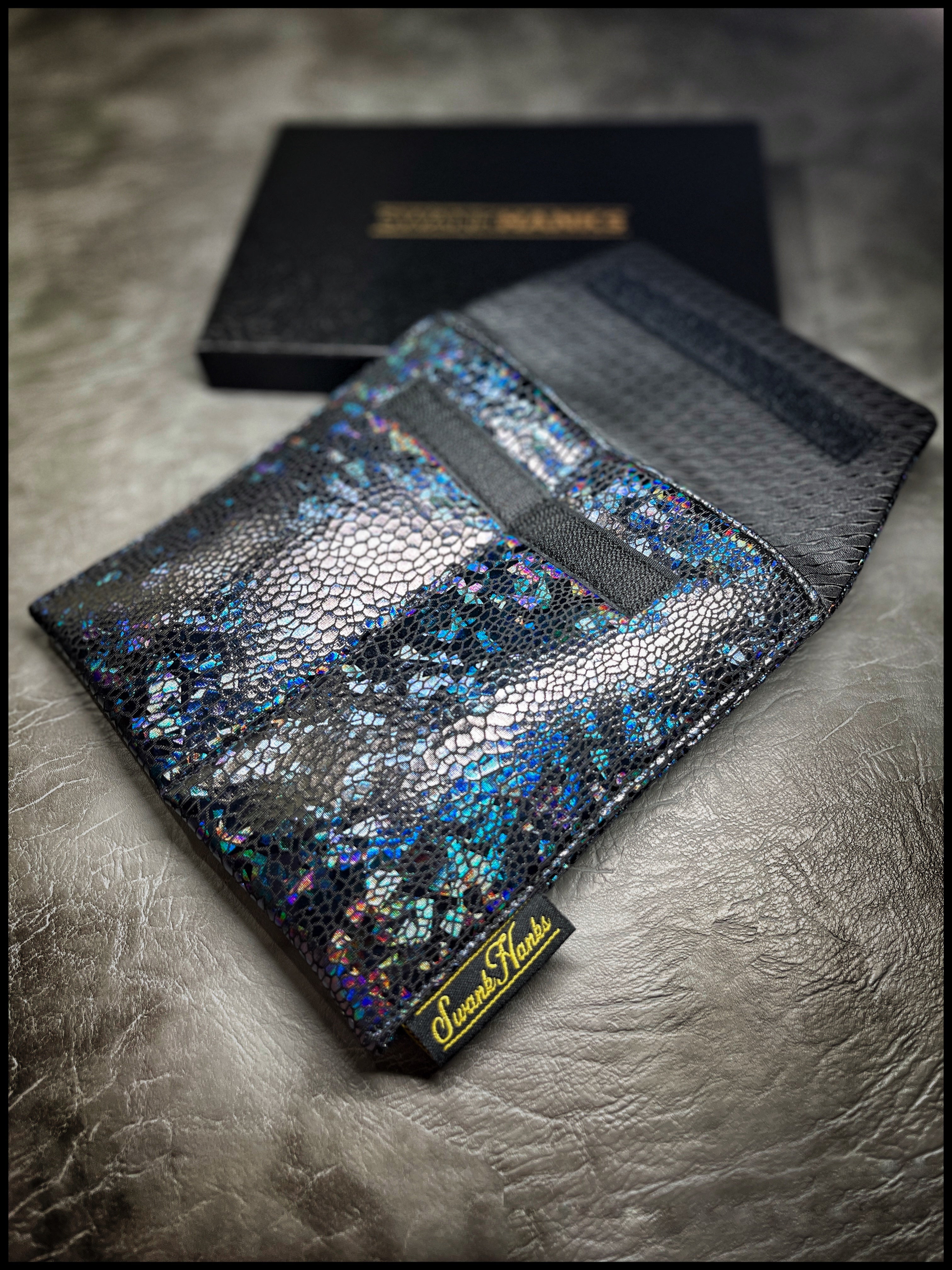 ONE-OFF UV DragonScale Double Slot