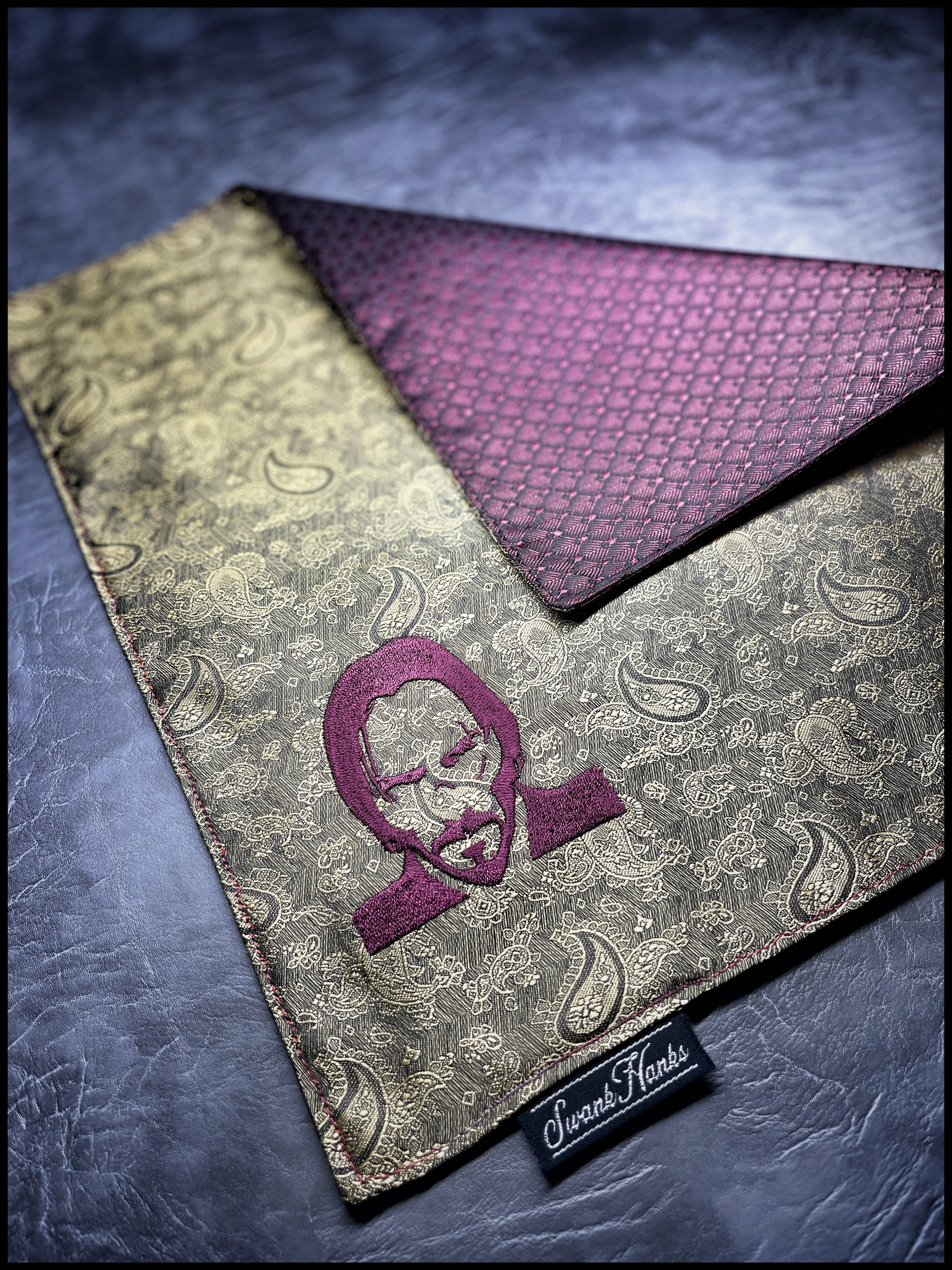 Gold Silk Paisley/Burgundy Wick 1-OFF