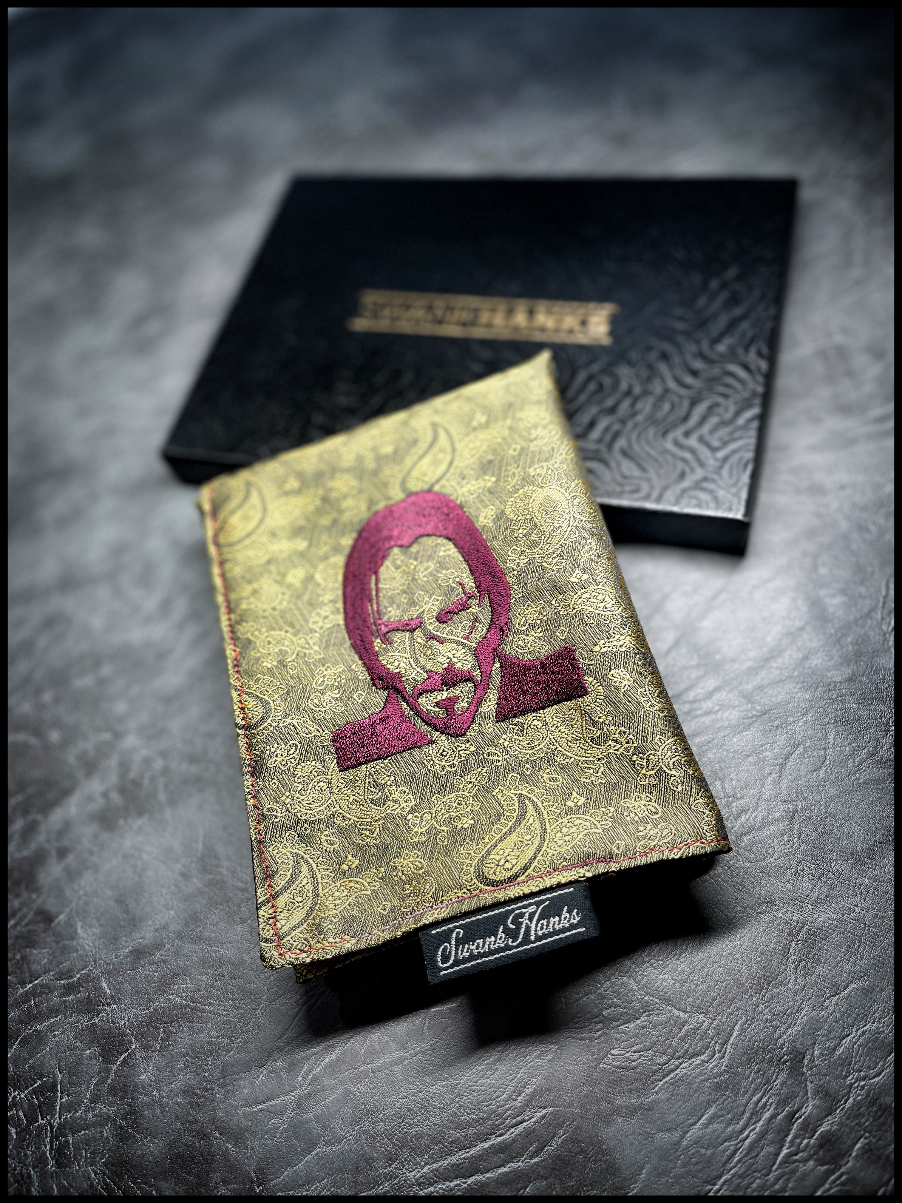 Gold Silk Paisley/Burgundy Wick 1-OFF