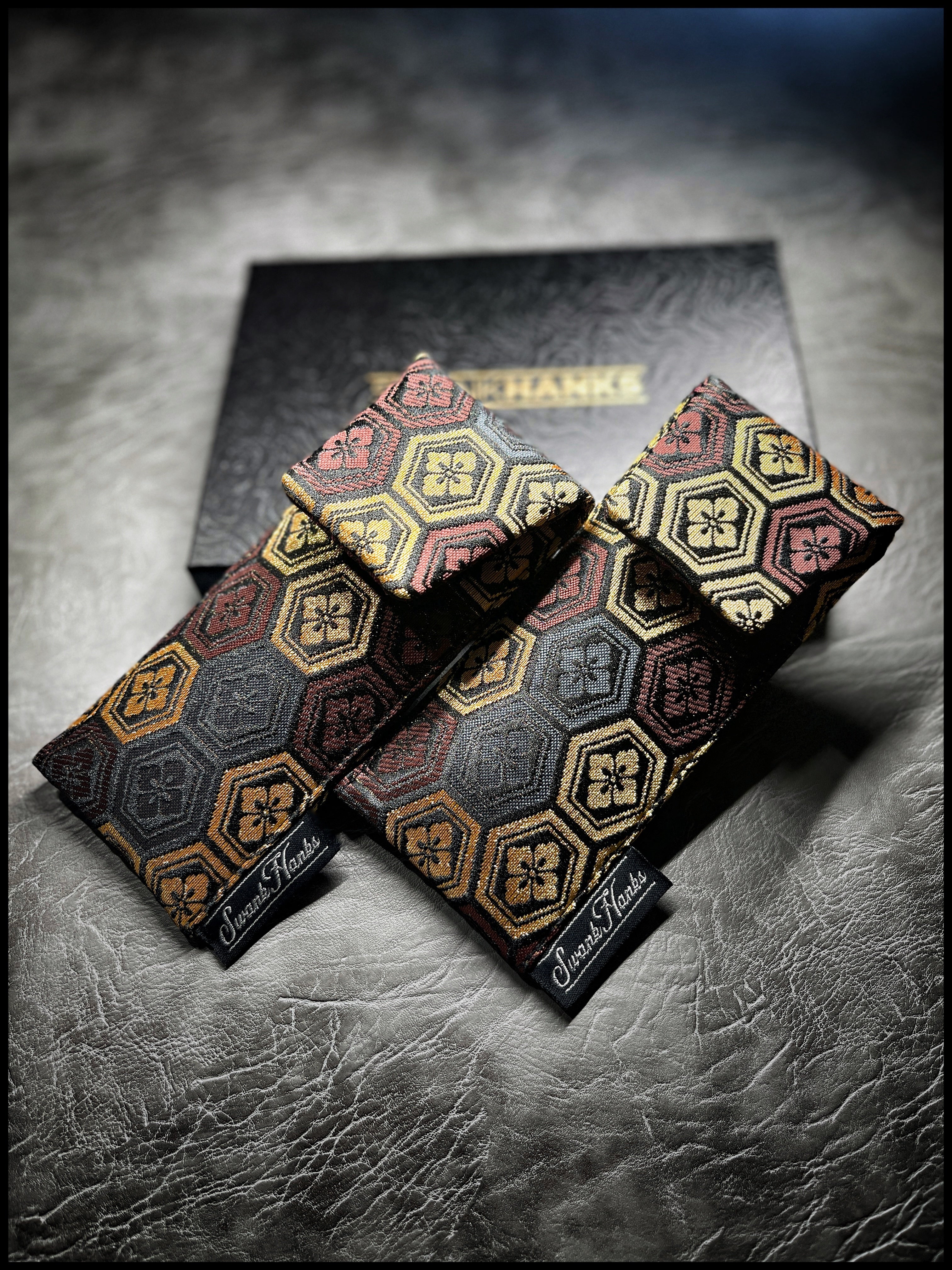 Oriental Hex V2 Single Pouch