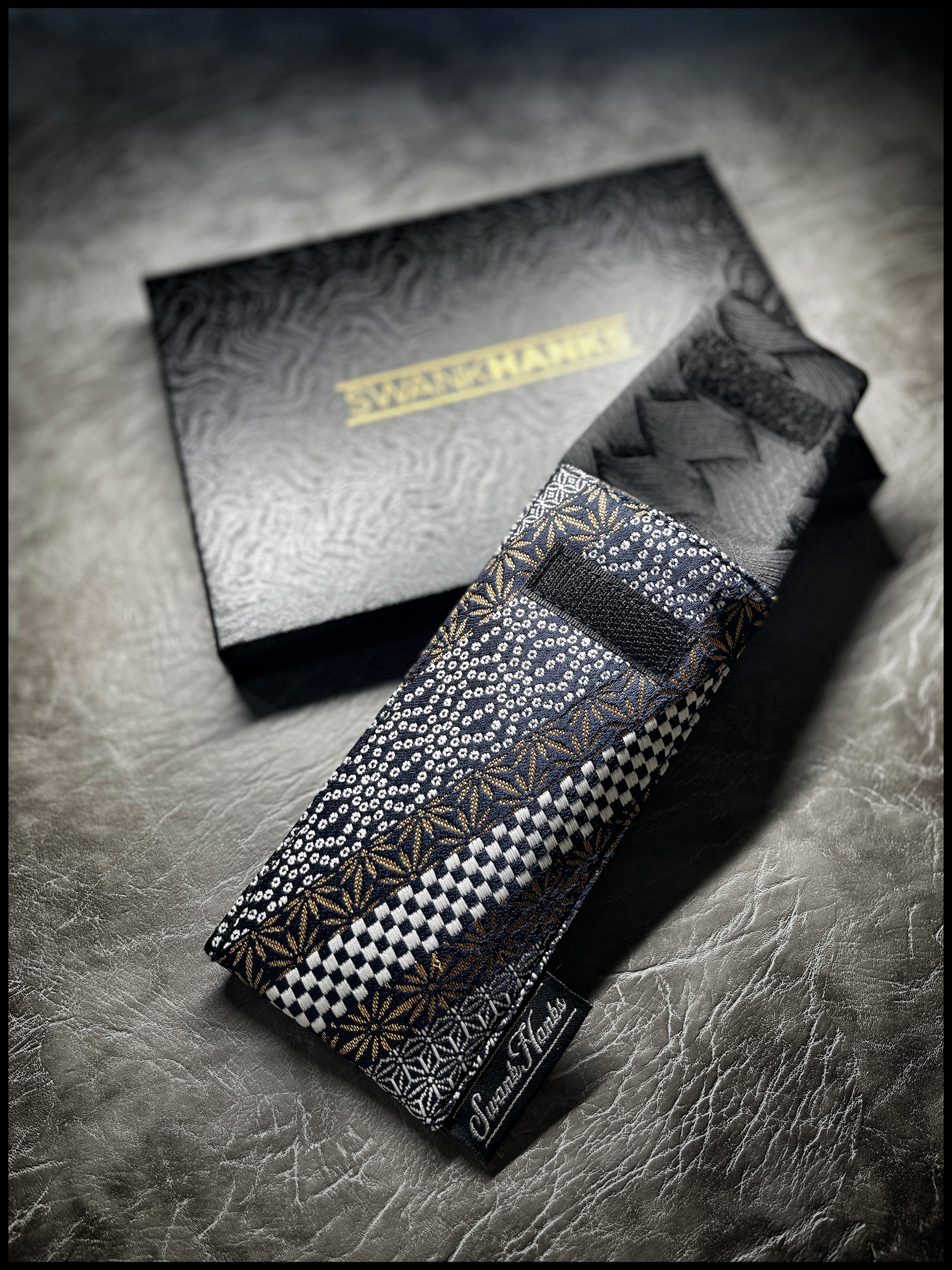 Silk Stripes Single Pouch