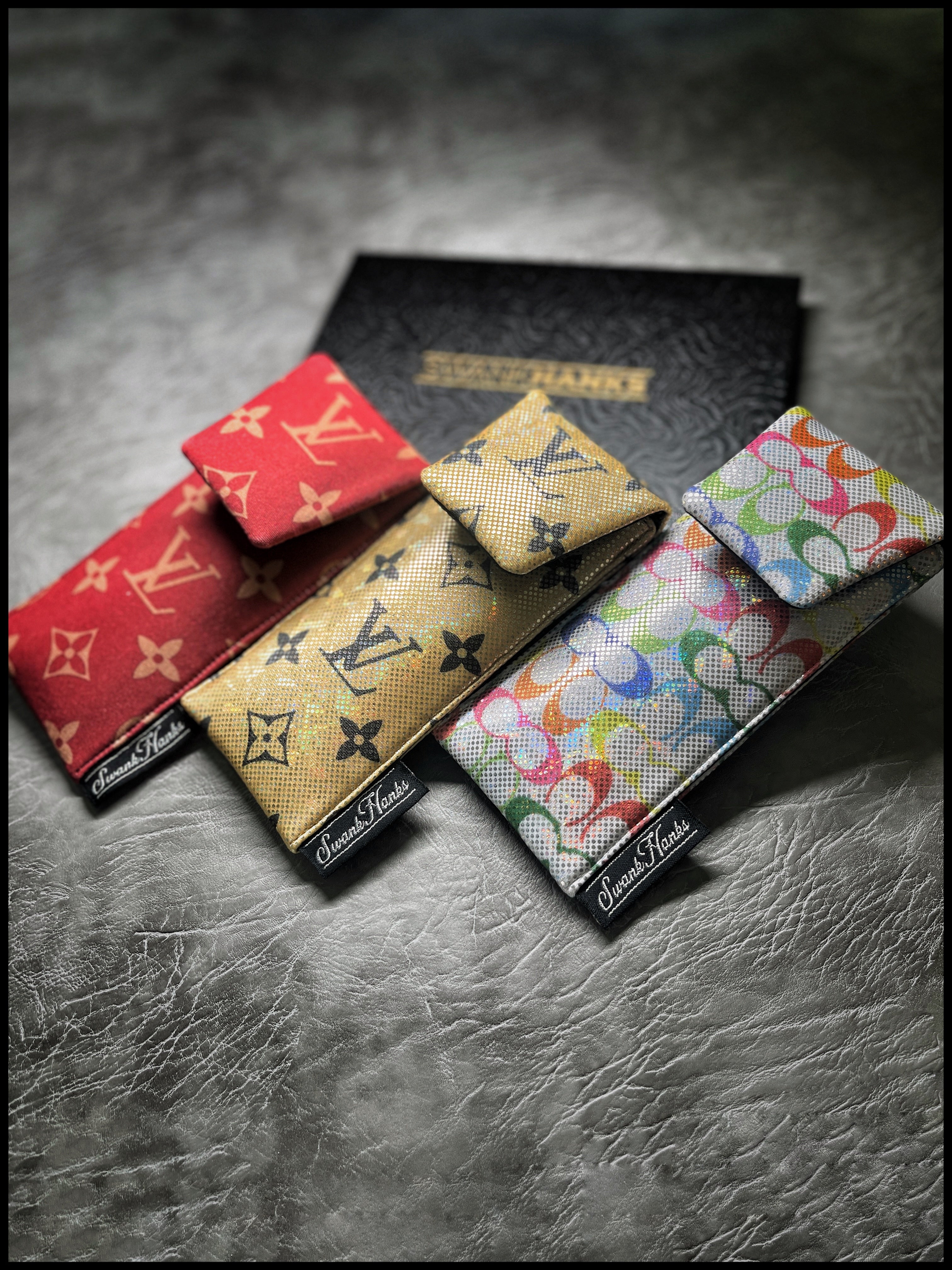 Coach UV V2 Single Pouch