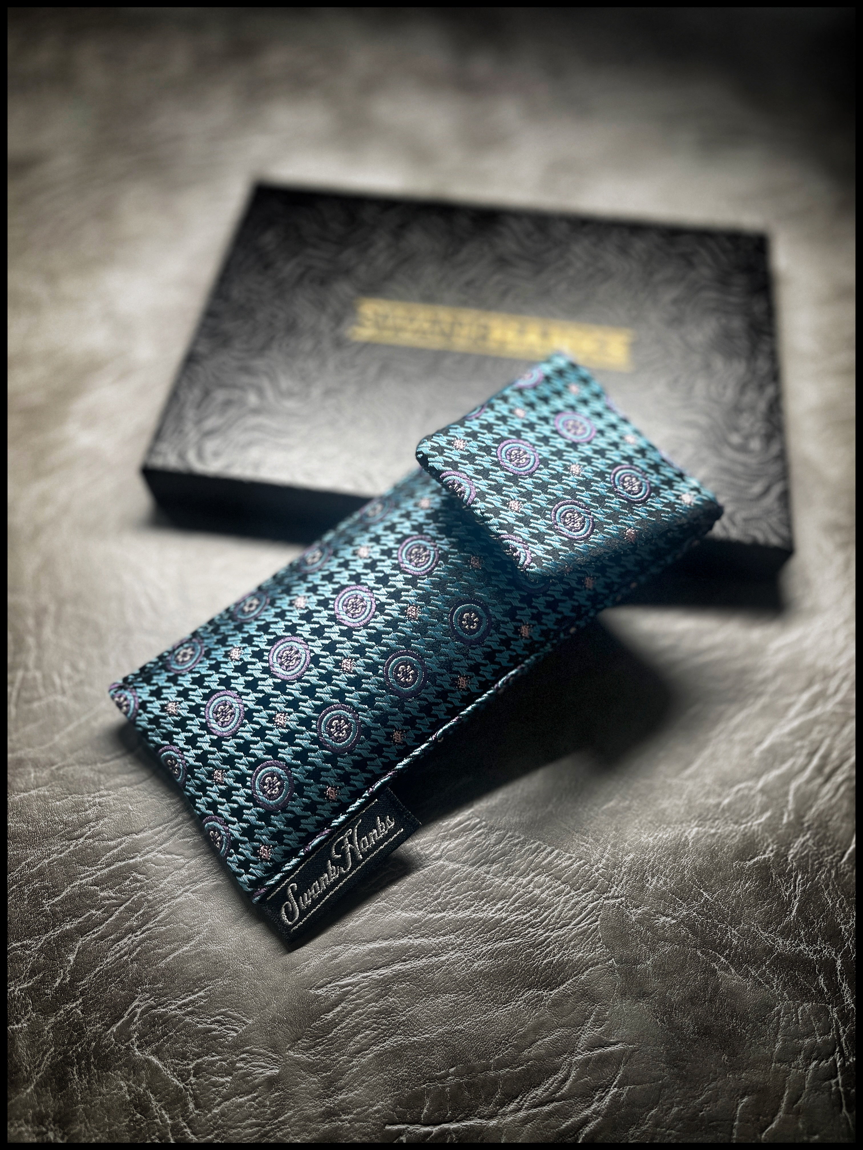 Teal Houndstooth Silk Single Pouch