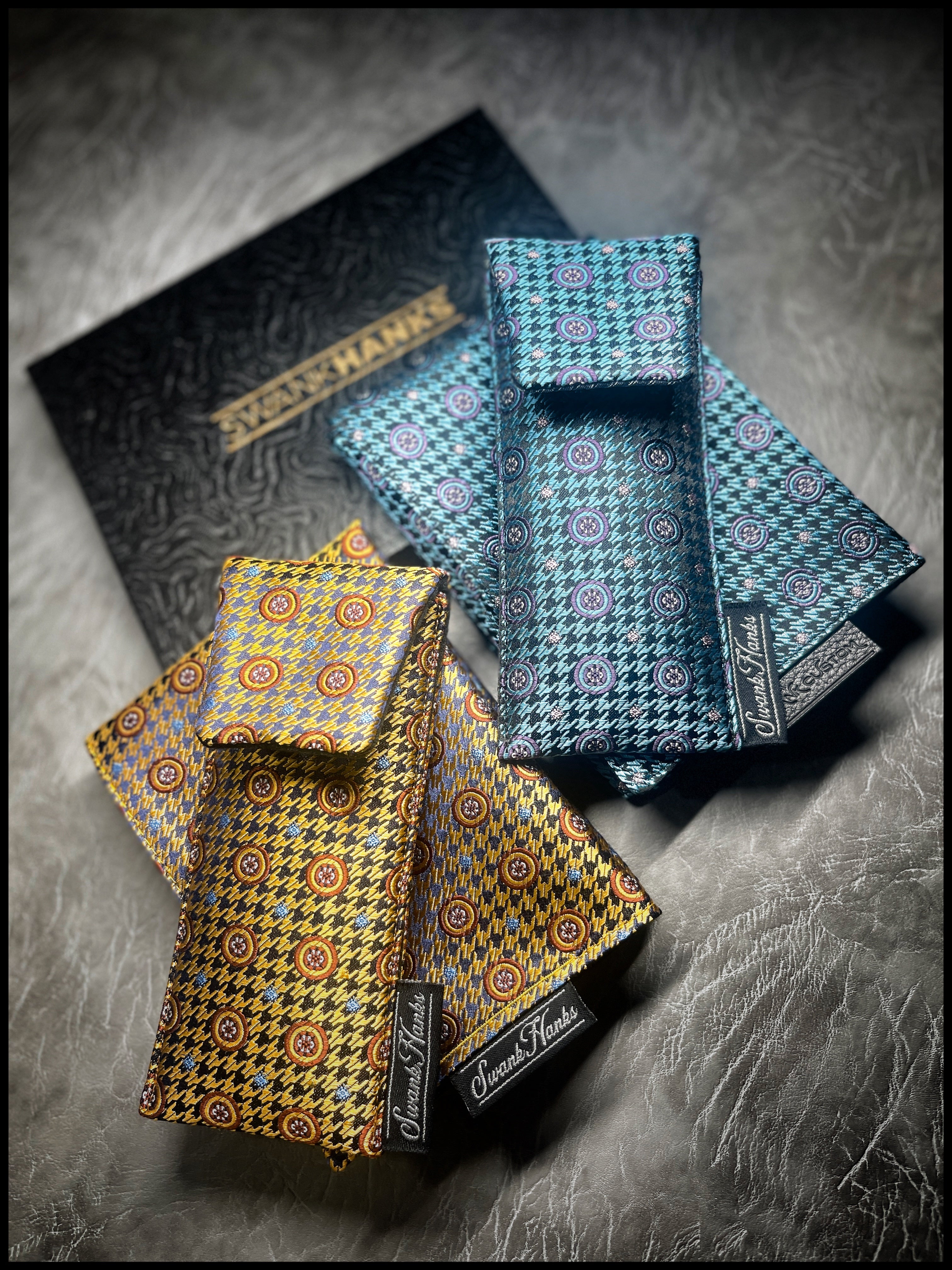 Teal Houndstooth Silk Single Pouch