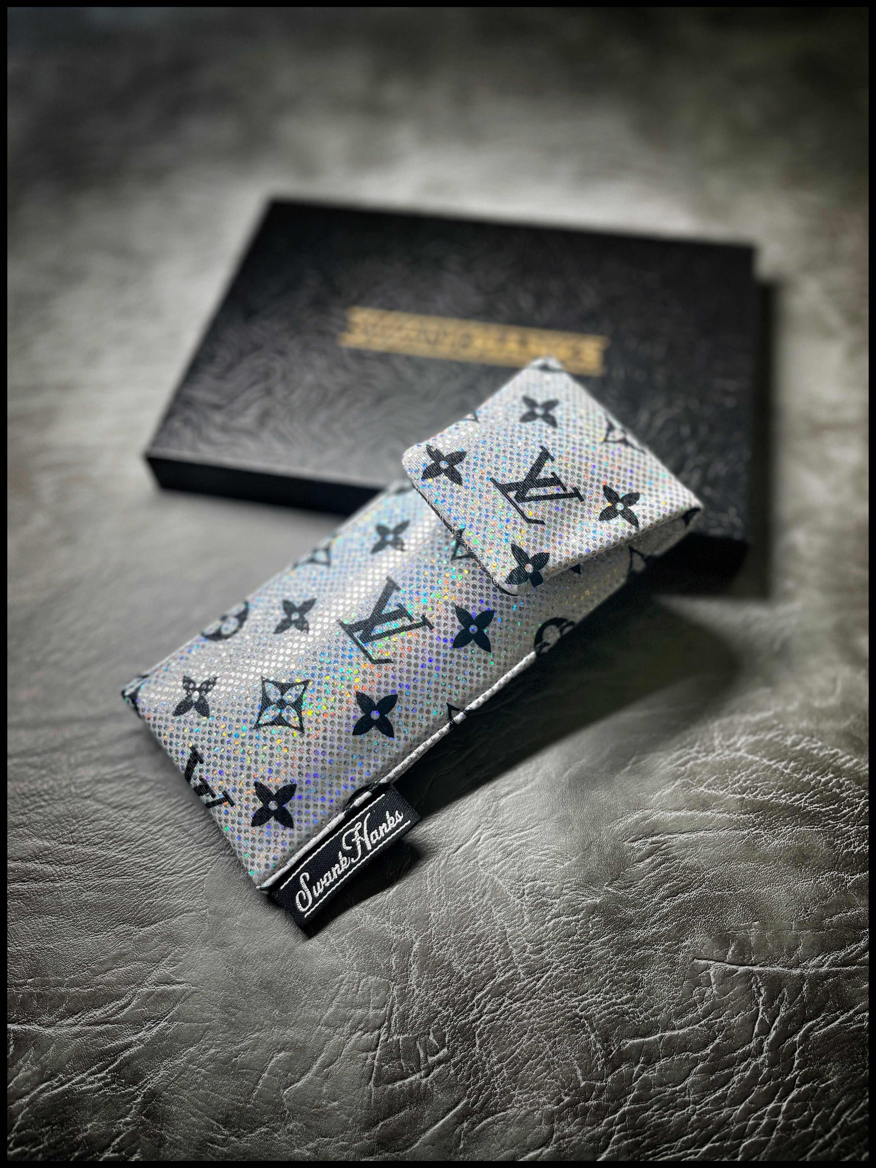 Metallic Silver UV LV Single Pouch