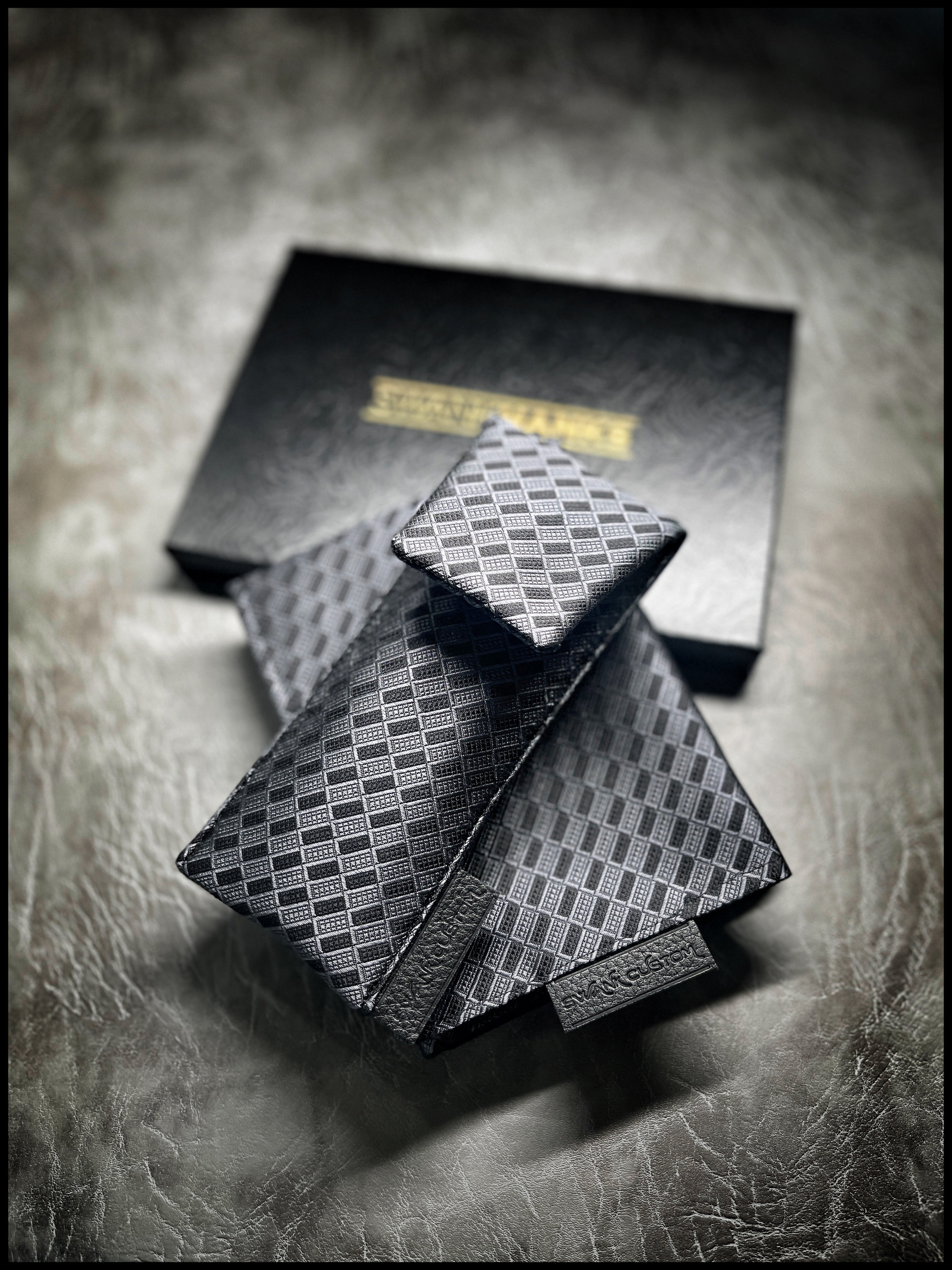 Gunmetal Textured Checkers Hanks