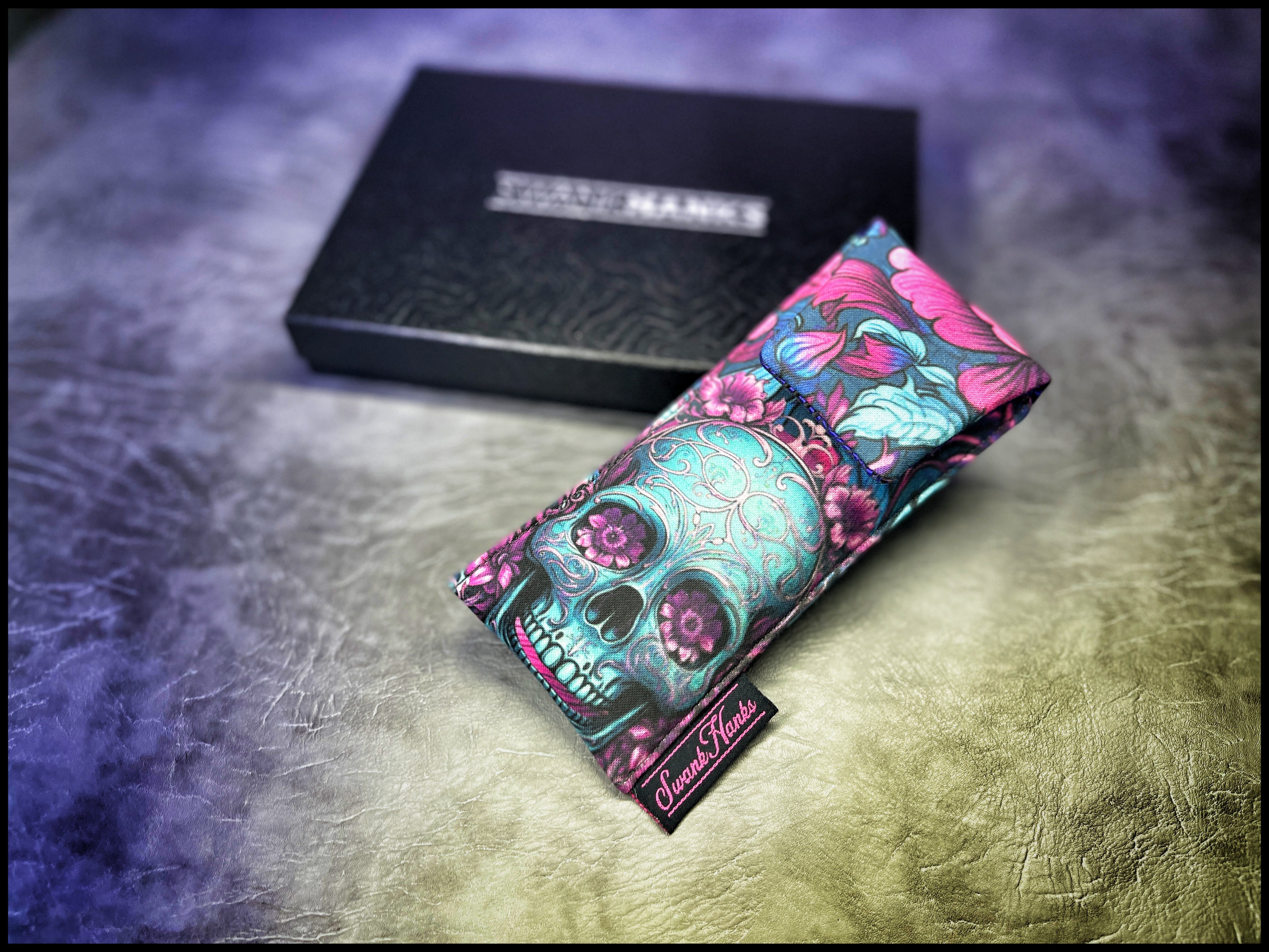 Blurple Floral Skulls V2 / Purp Crosshatch Silk Single Slot Pouch