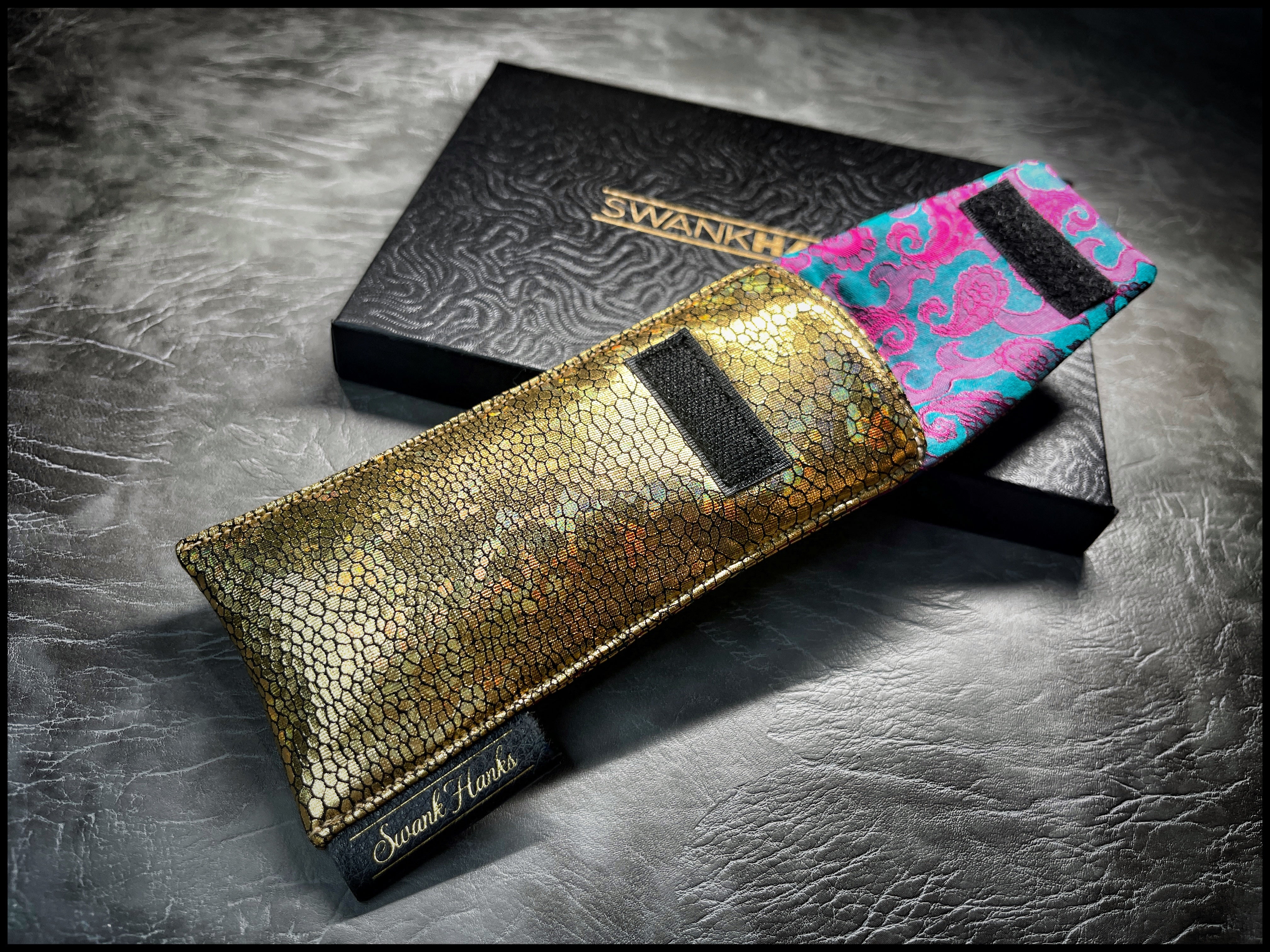 UV Gold Dragonscale/ Mulberry Silk Paisley Single Pouch