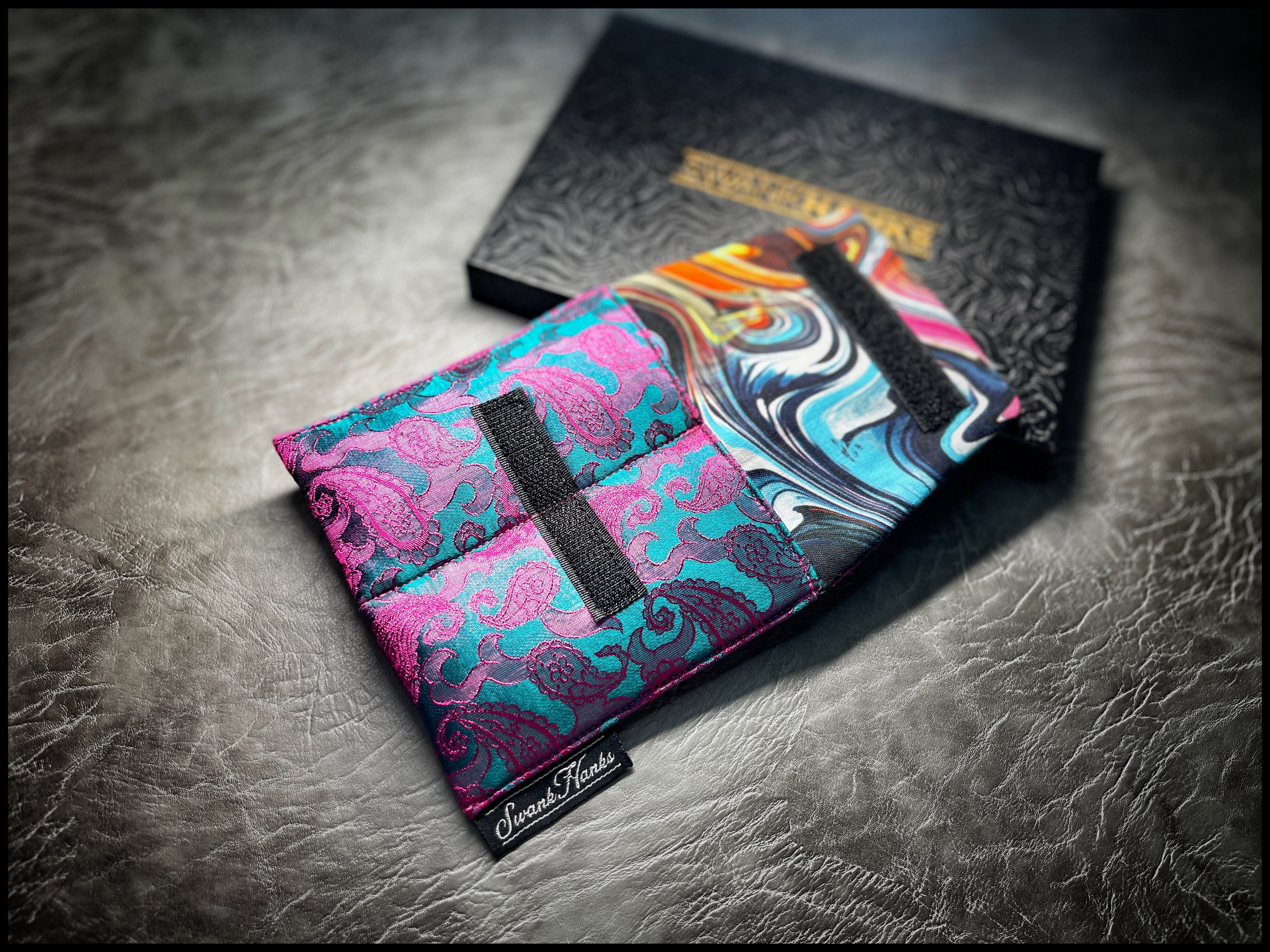 1-OFF Griffin Mini Double-Slot Pouch