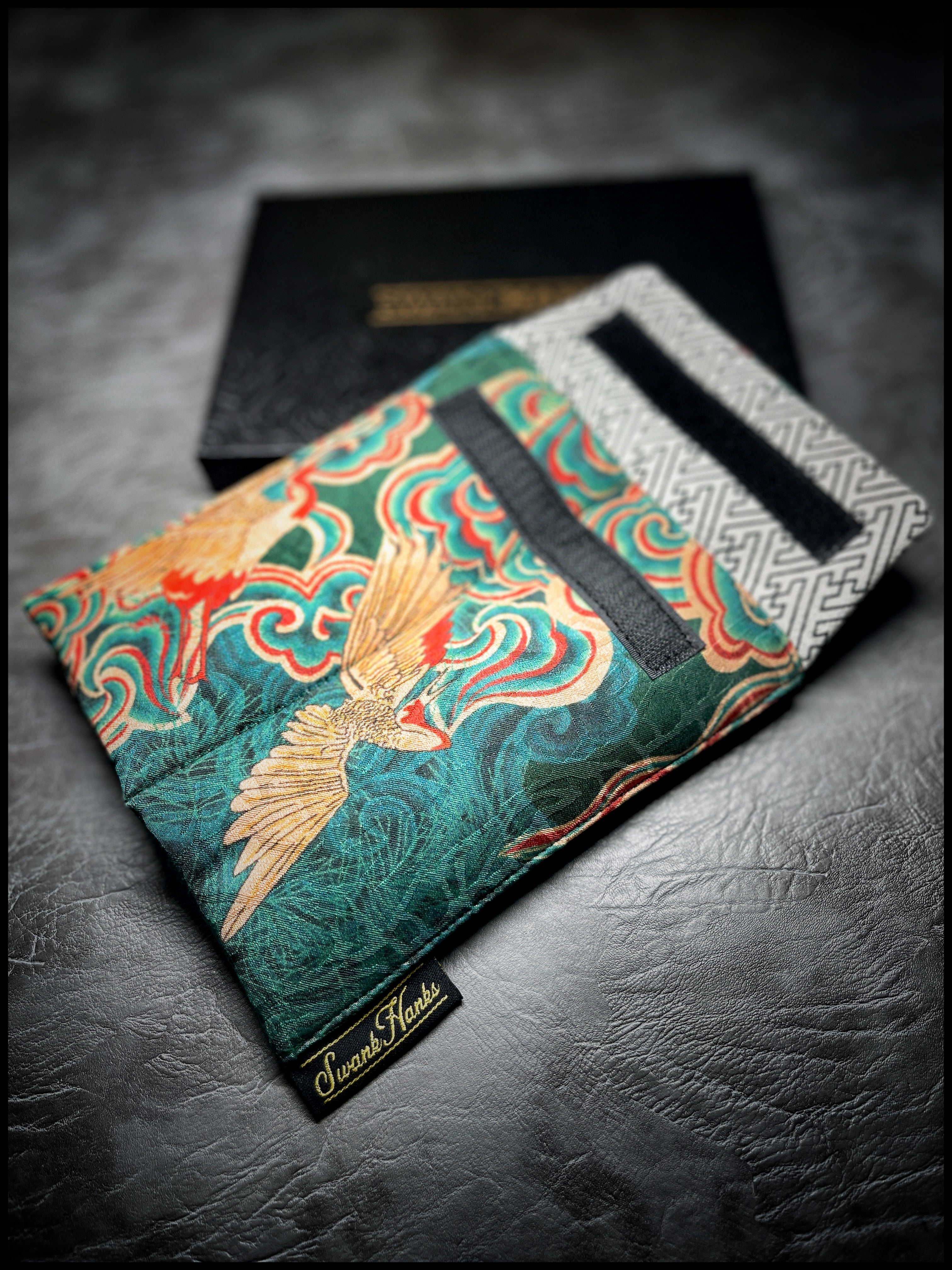 1-OFF Green Dragon Crane/Sayagata Double-Slot Pouch