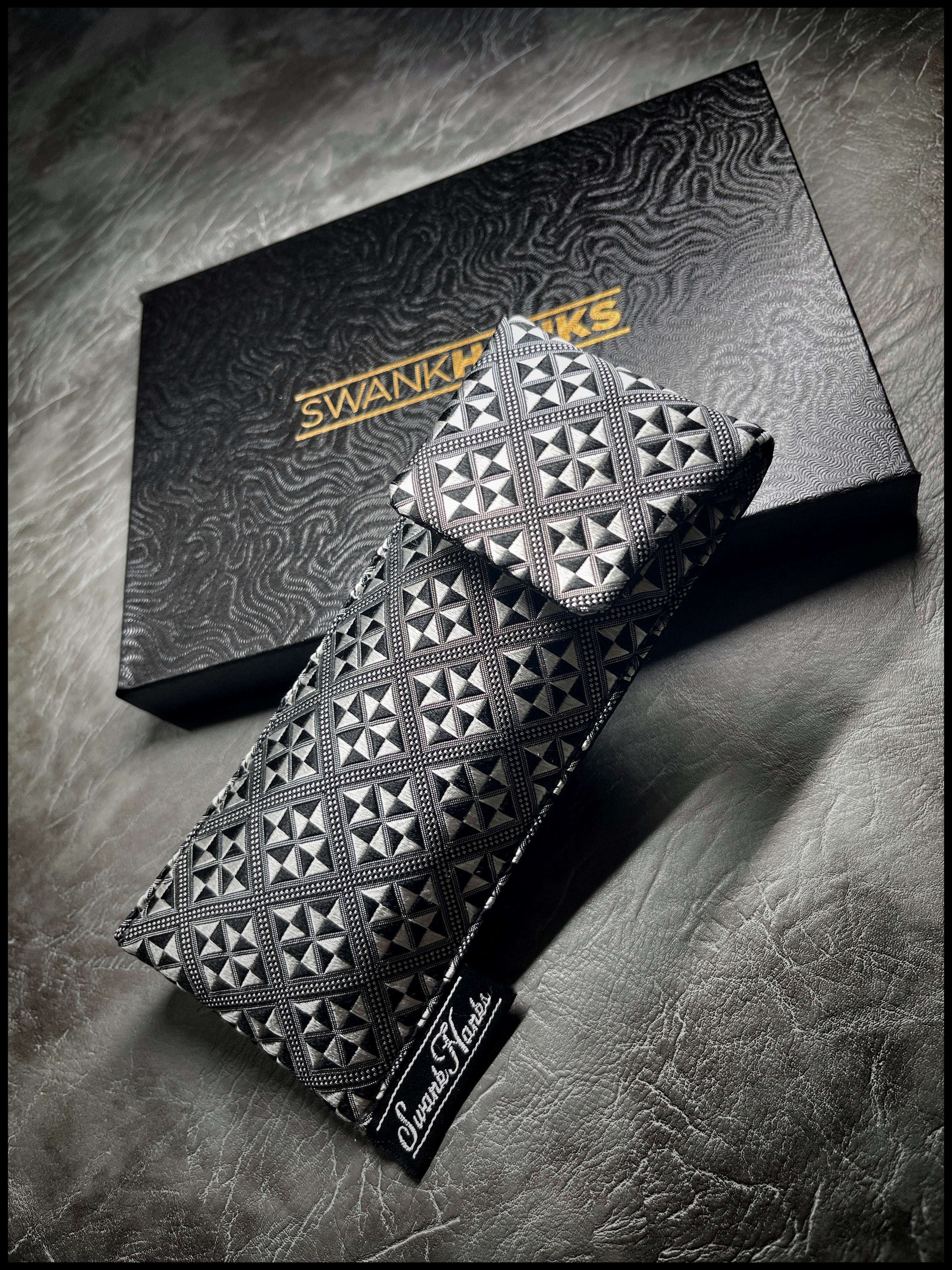 Checkered Silver/Black A1 Silk Single Pouch