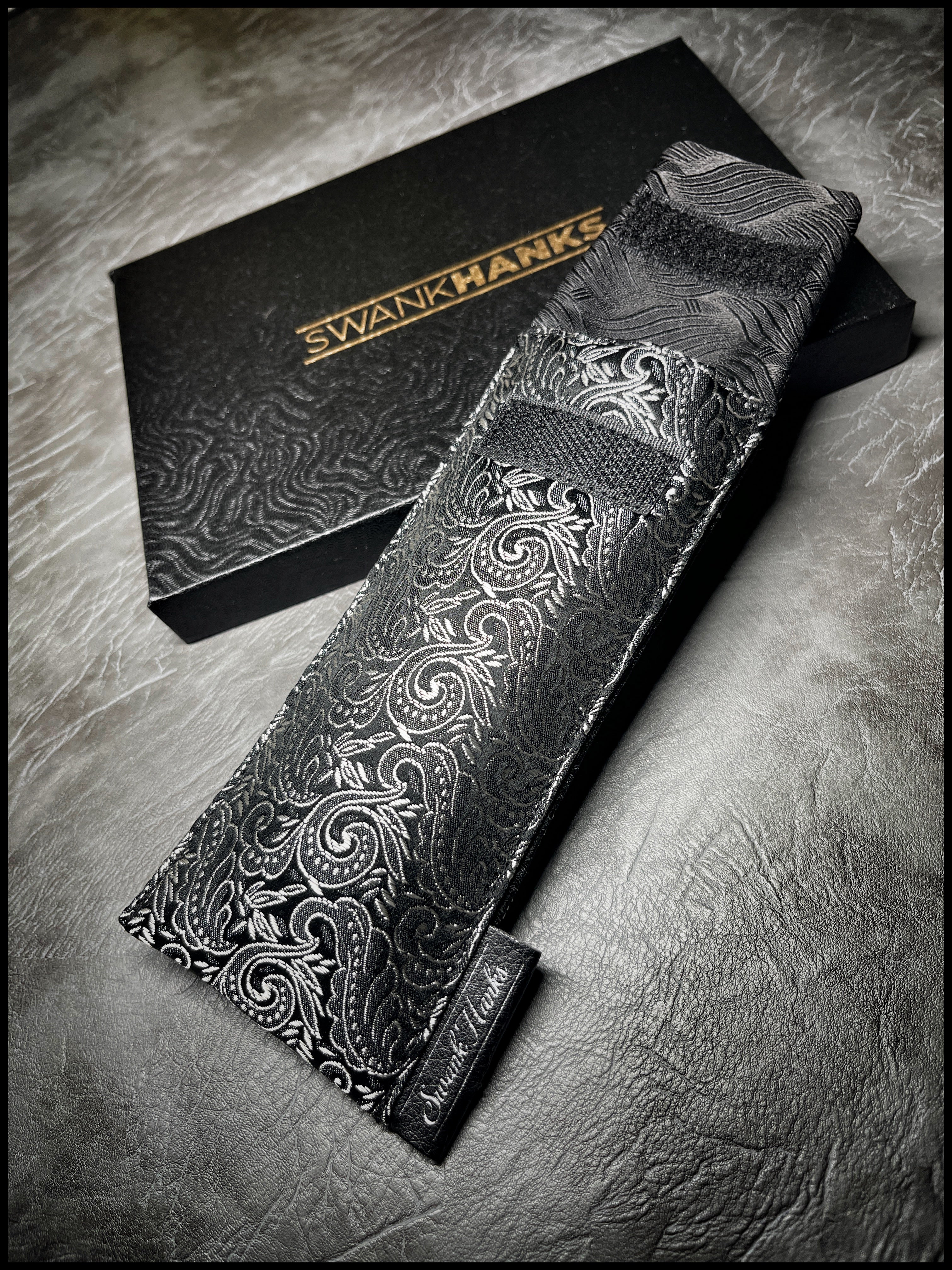 Rococo Graphite/ Basketweave Silk Single Pouch