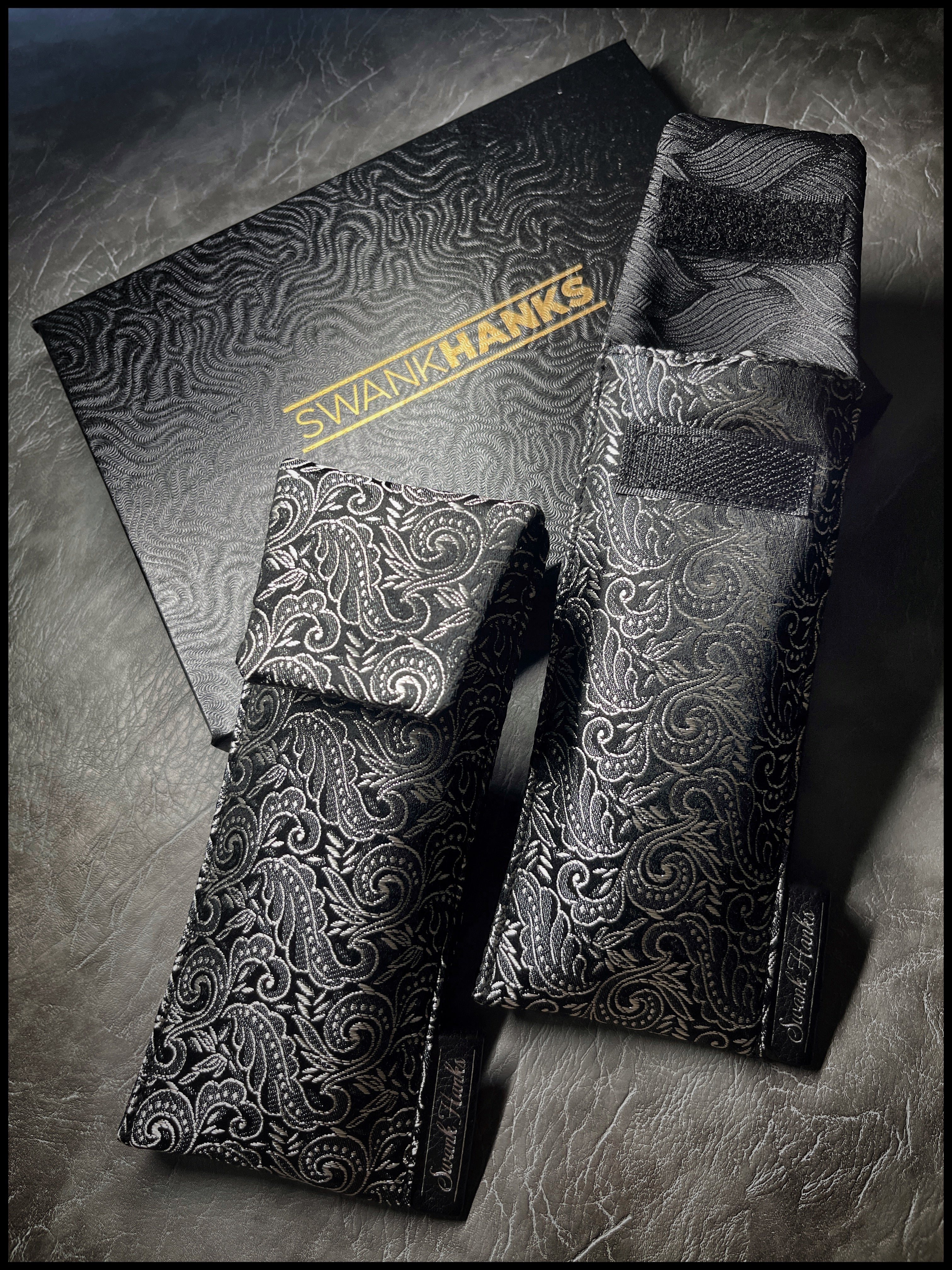 Rococo Graphite/ Basketweave Silk Single Pouch