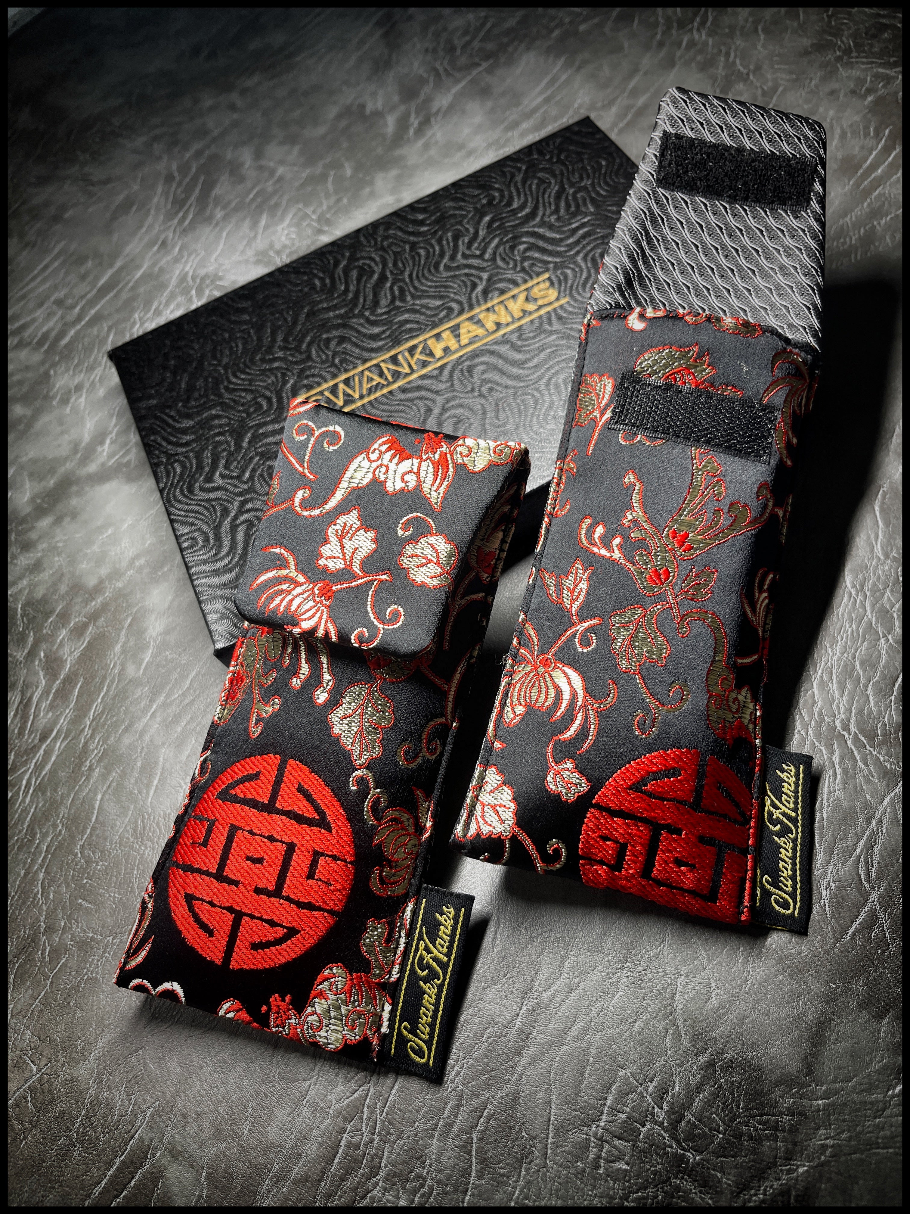 Oriental Silk V3/Gunmetal Satin Silk Single Pouch