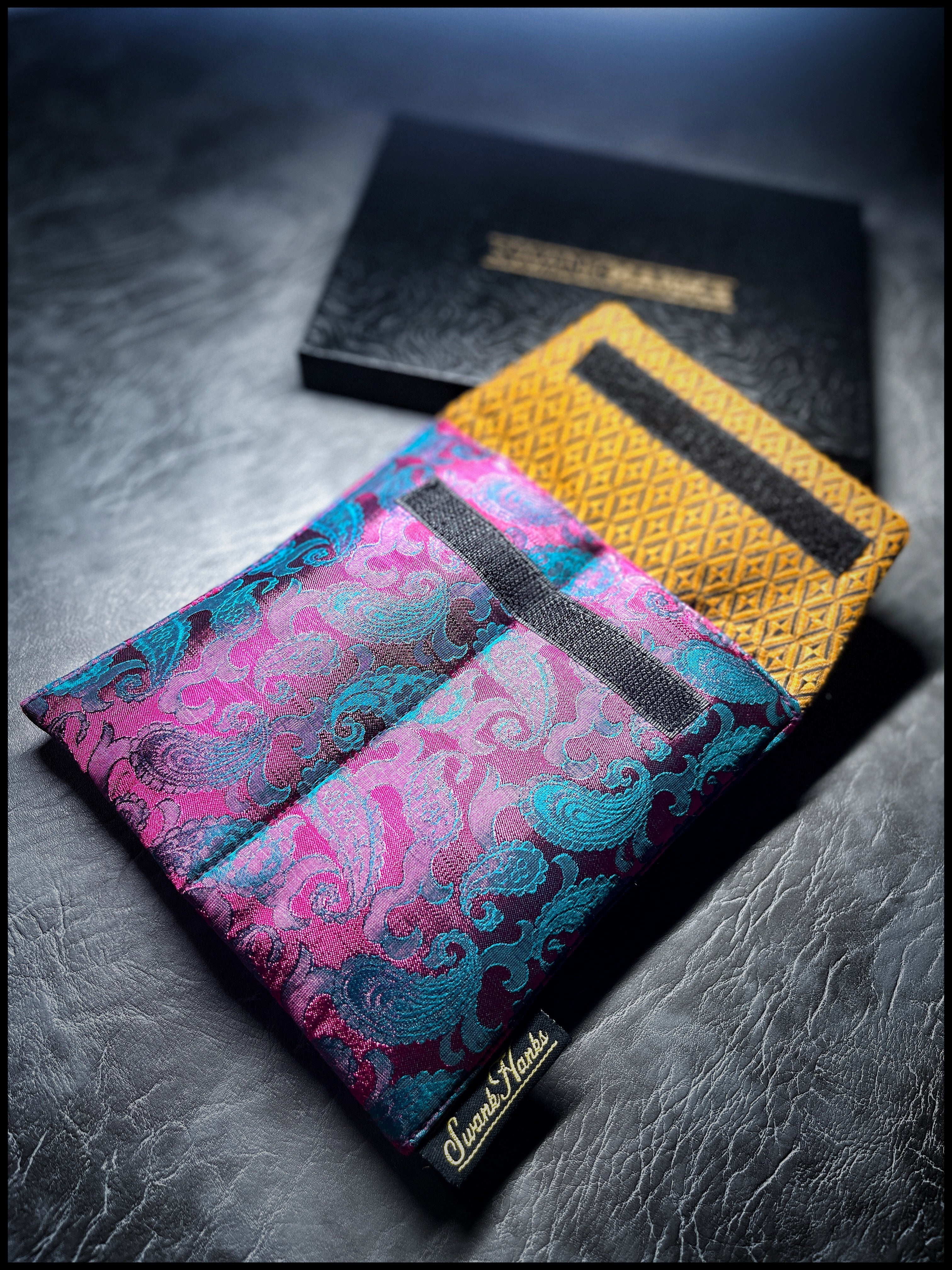 1-OFF Mulberry Color Shifting Silk Paisley Double-Slot