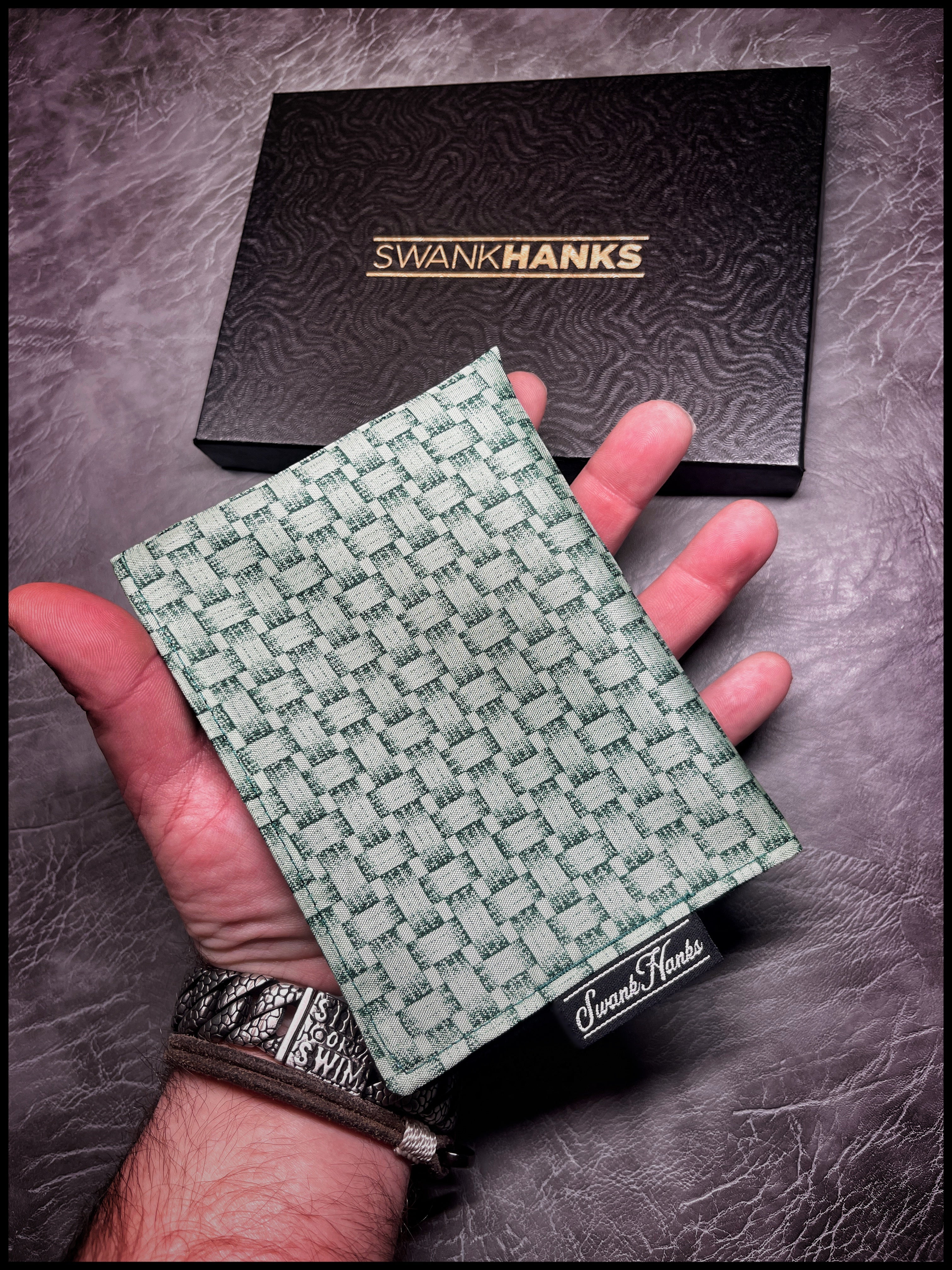 Green Basketweave Silk Hanks