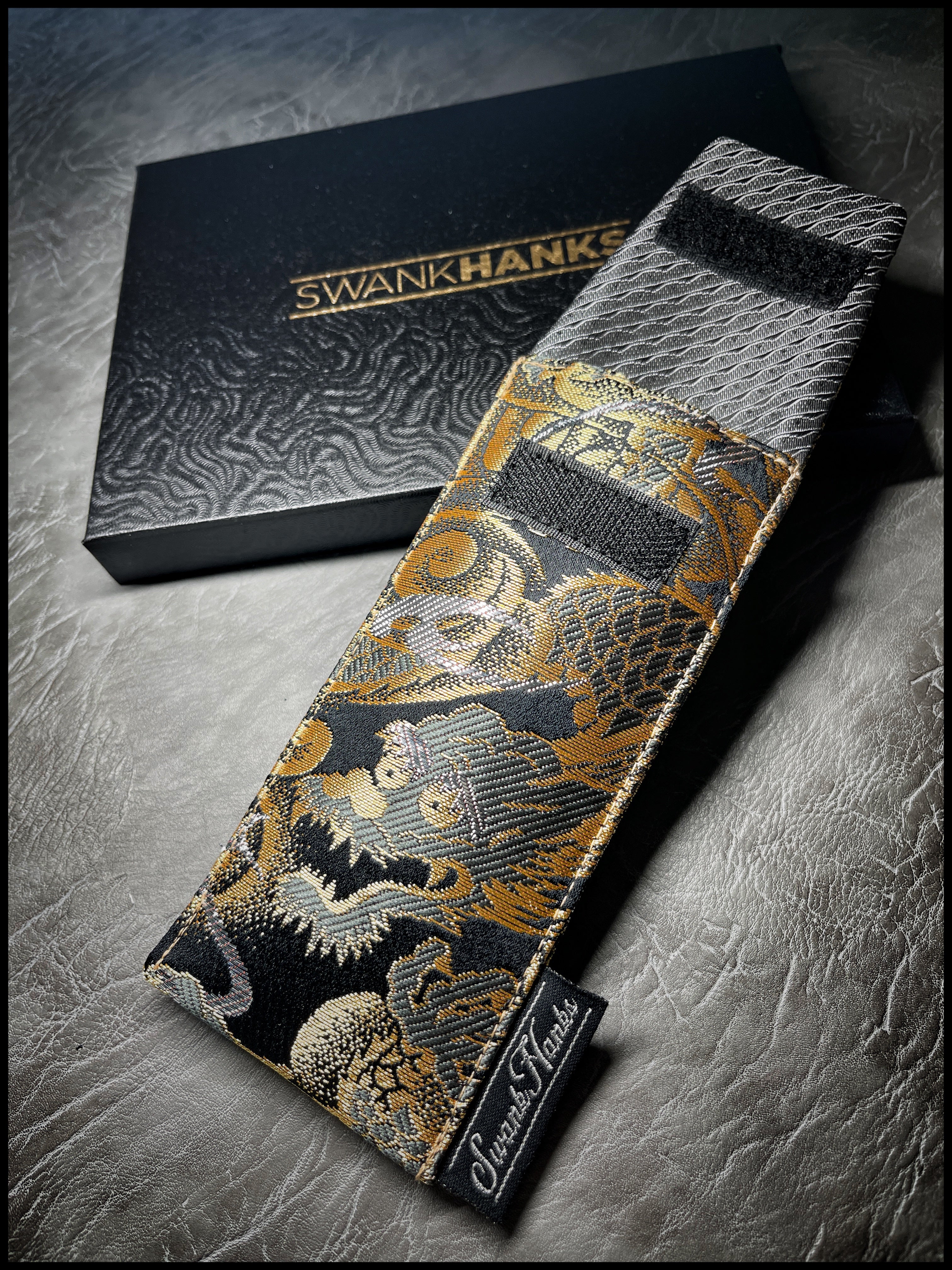 Dragon Silk Brocade V4 Single Pouch
