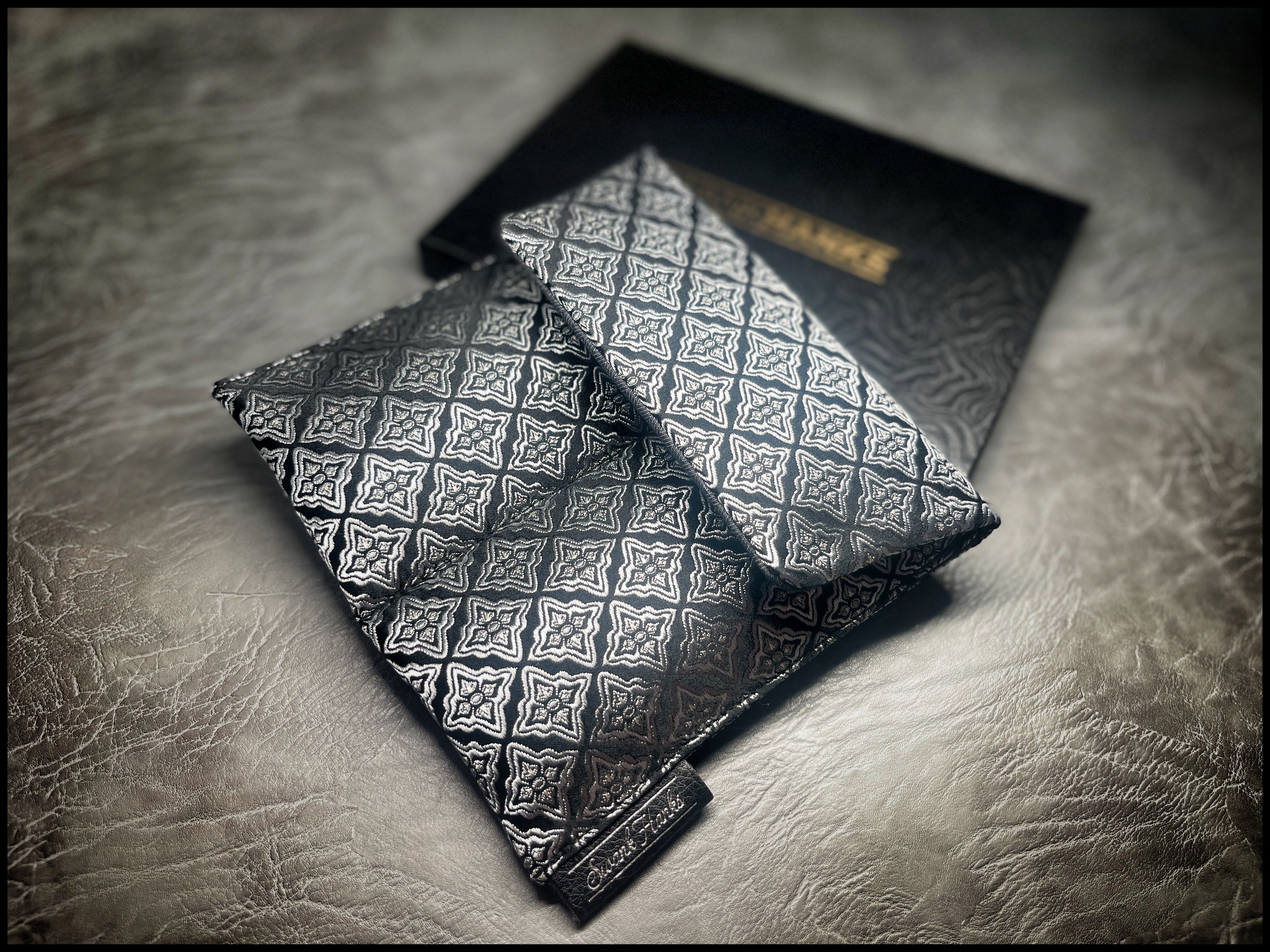 1-OFF Twilight Silk Brocade Double-Slot Pouch