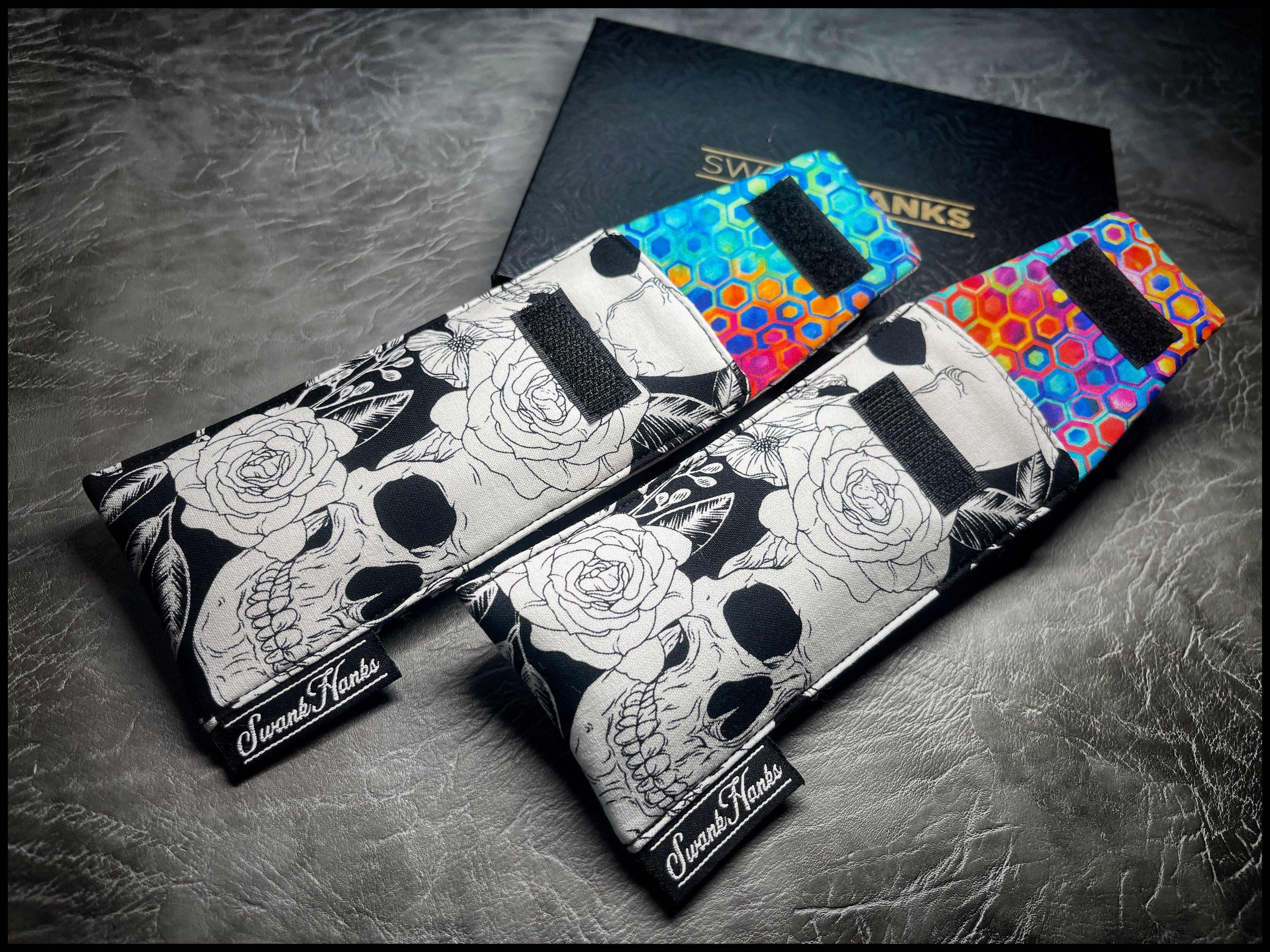 B&W Skull/ Neon Honeycomb Single Pouch