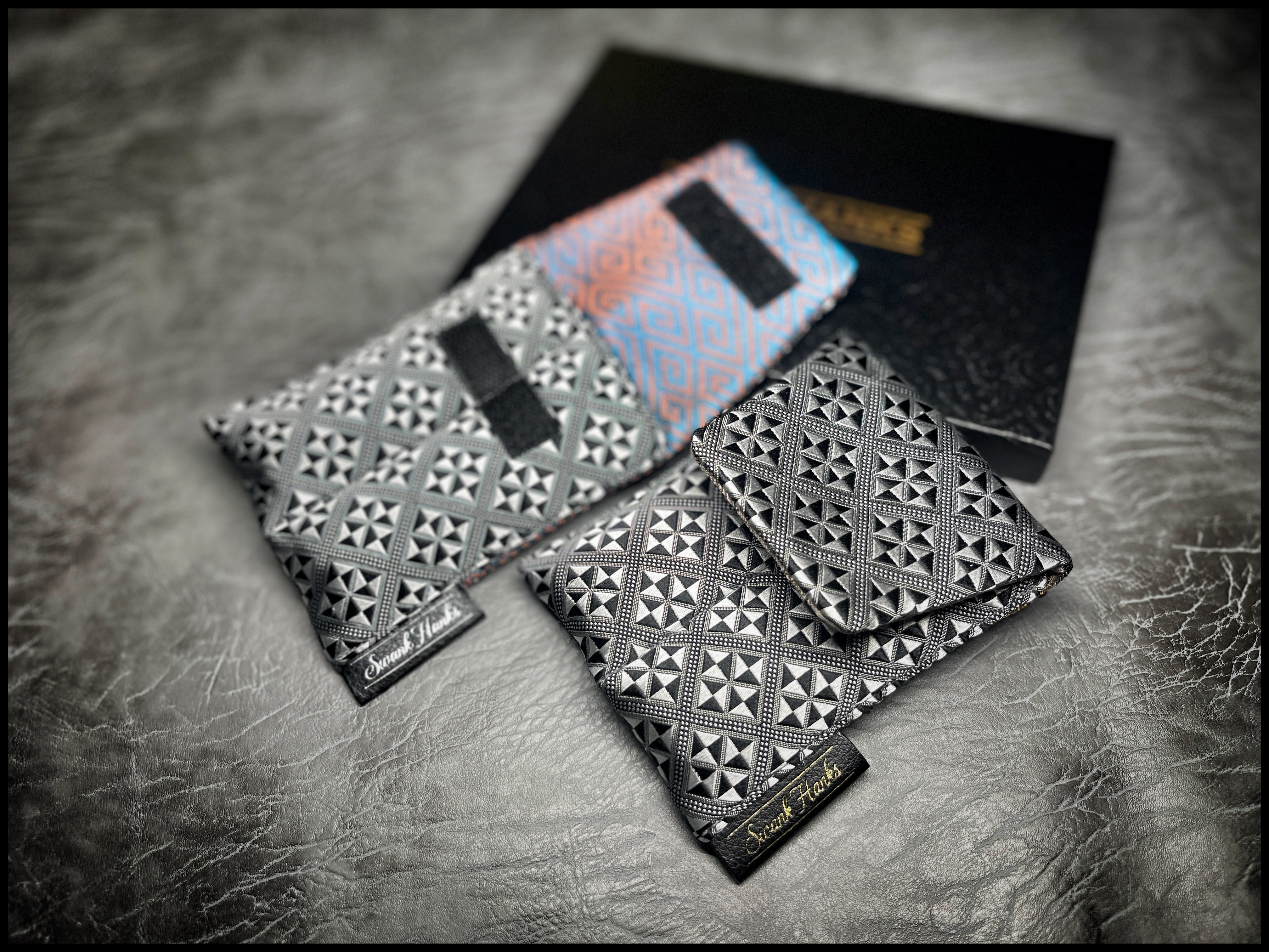 ONE-OFF A1 Checkered Silk/ Mulberry Color Shifting Silk Mini Double Slot Pouch