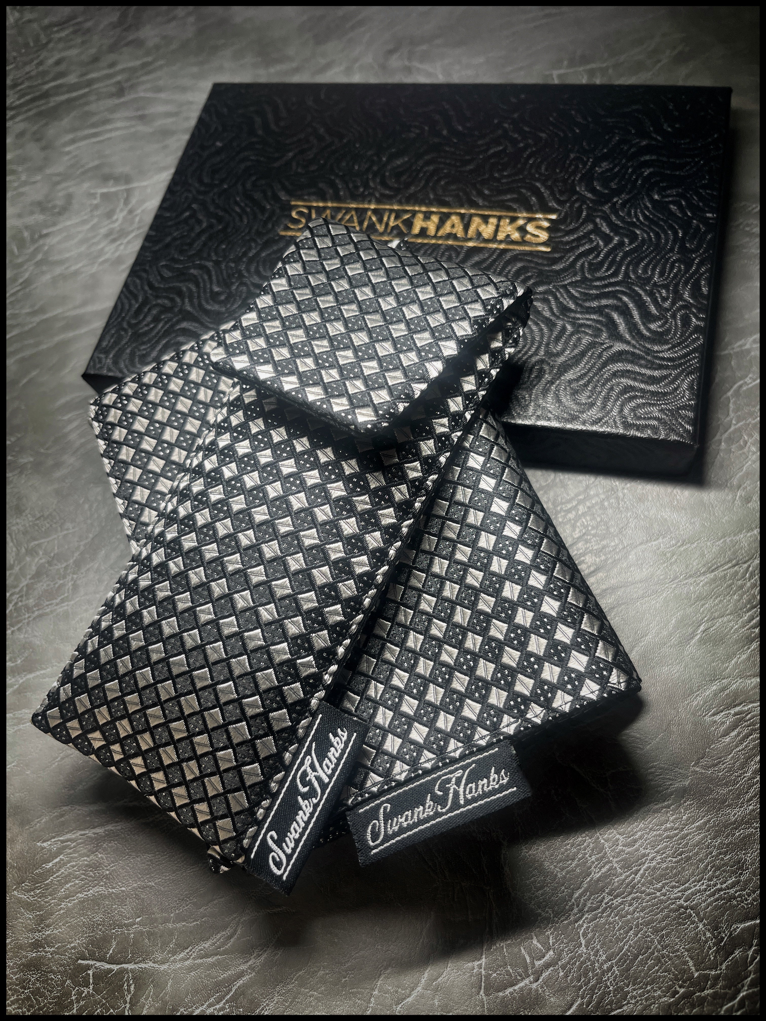 Tiny Checkers Black/Silver