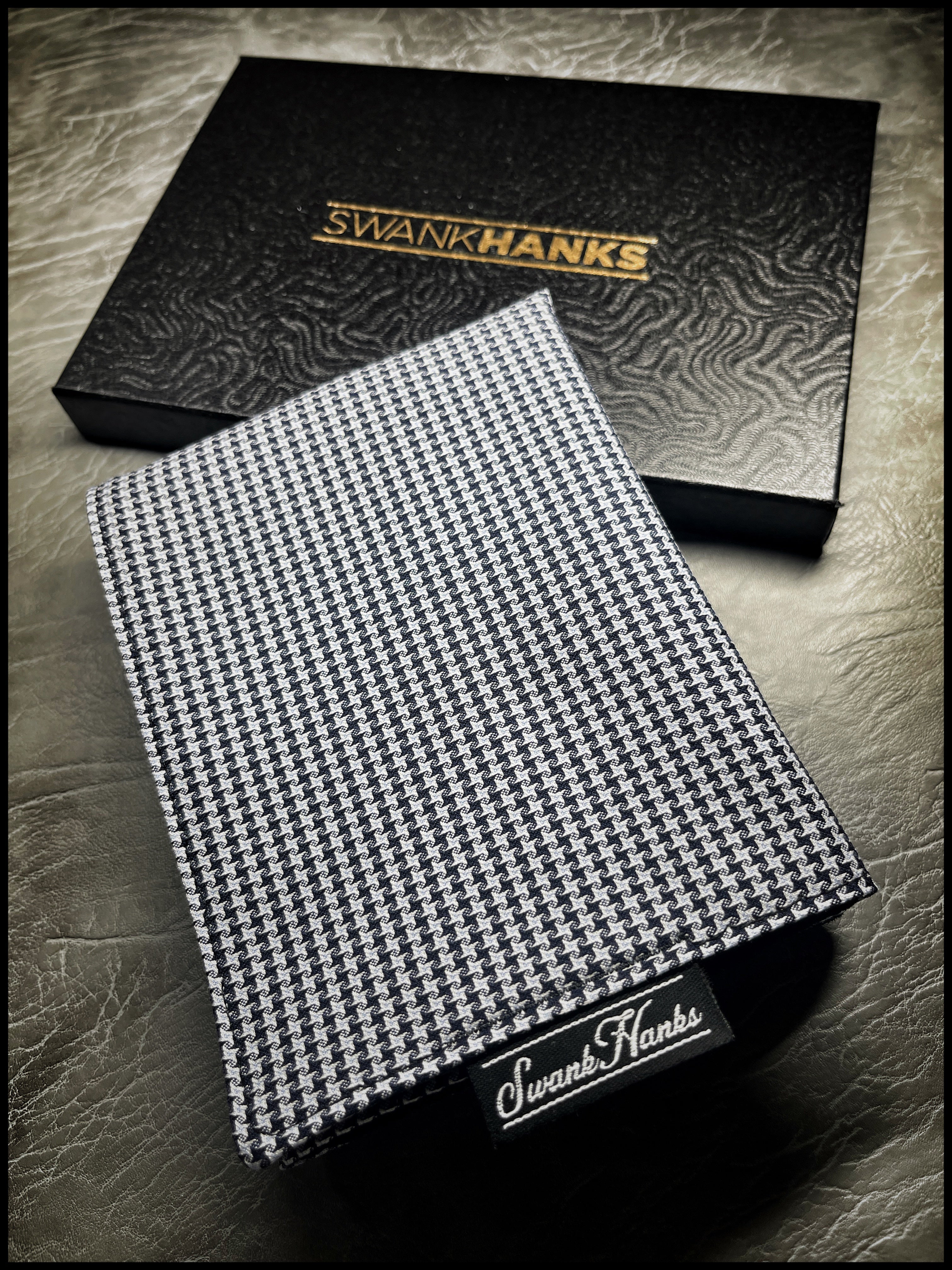 Sharktooth Houndstooth Wool/Cashmere