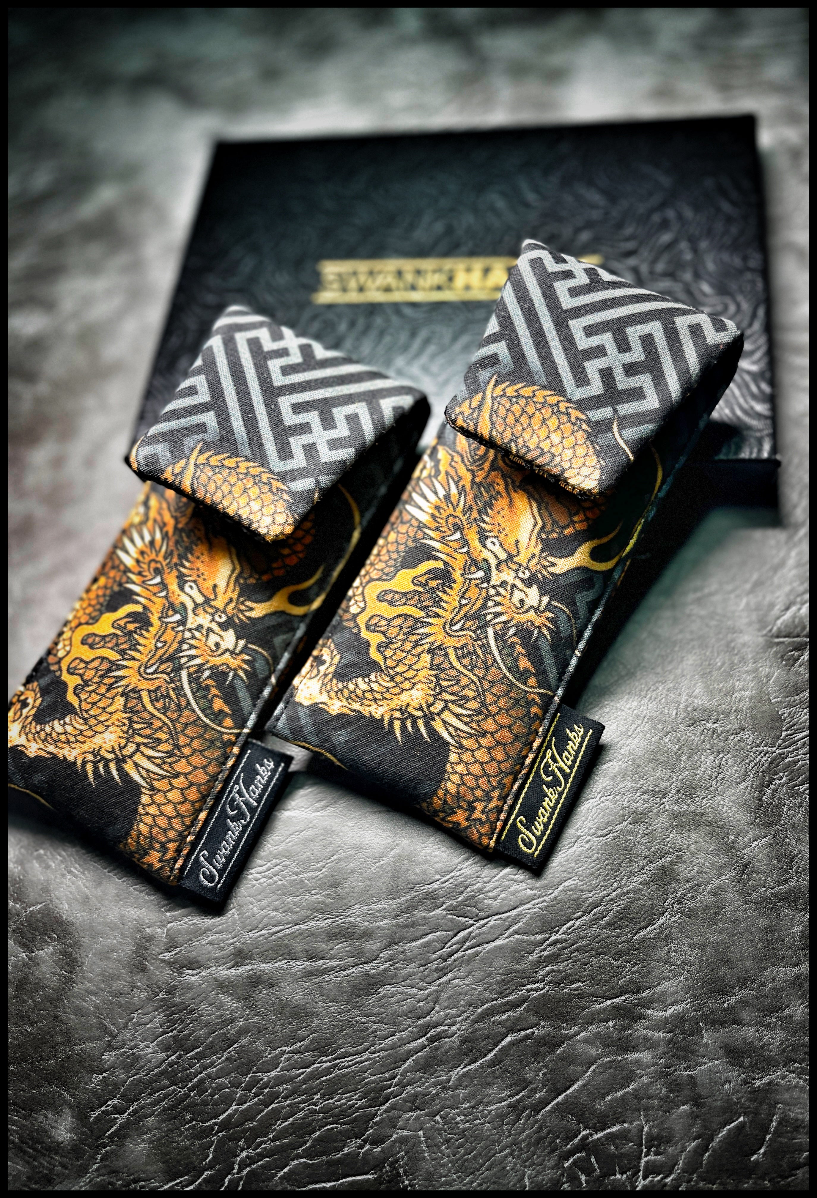 Sayagata Dragon V3/ Satin Gold Silk Single Pouch