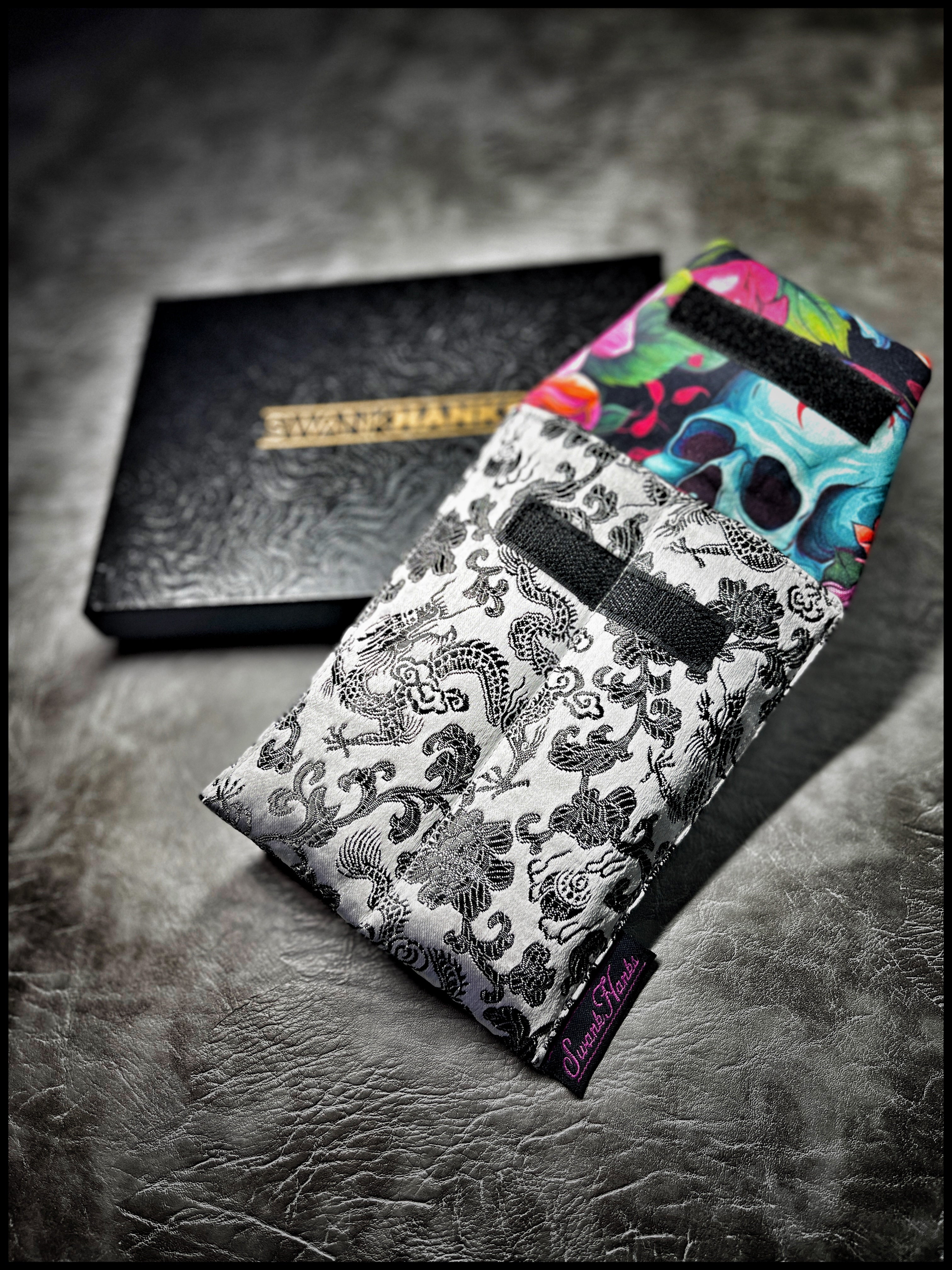 1-OFF Satin Silver Japanese Dragon Silk / Blurple Skull Interior Double-Slot Pouch