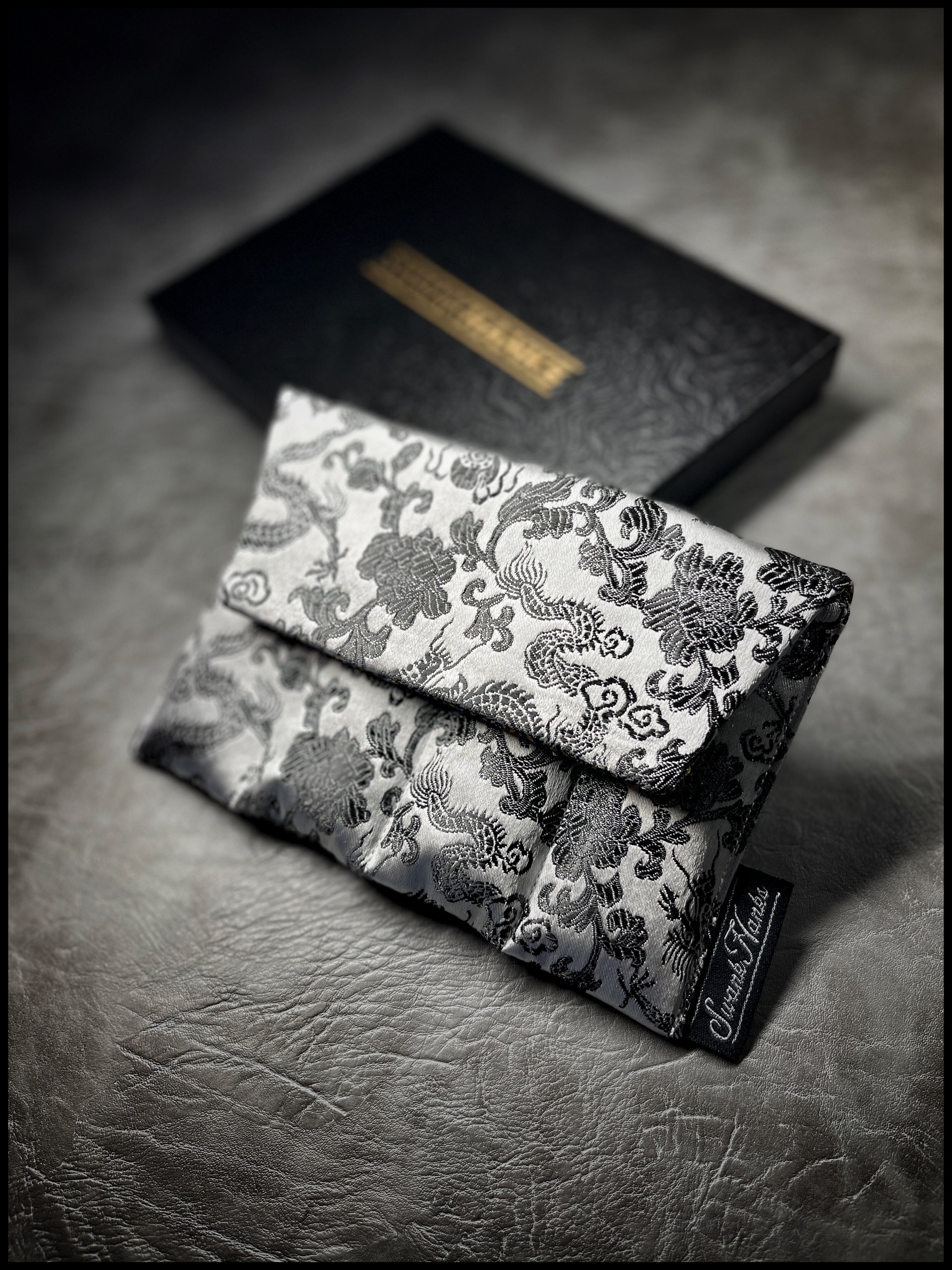 1-OFF Satin Silver Japanese Dragon Silk/ Gold Houndstooth Mini 4-Slot Pouch