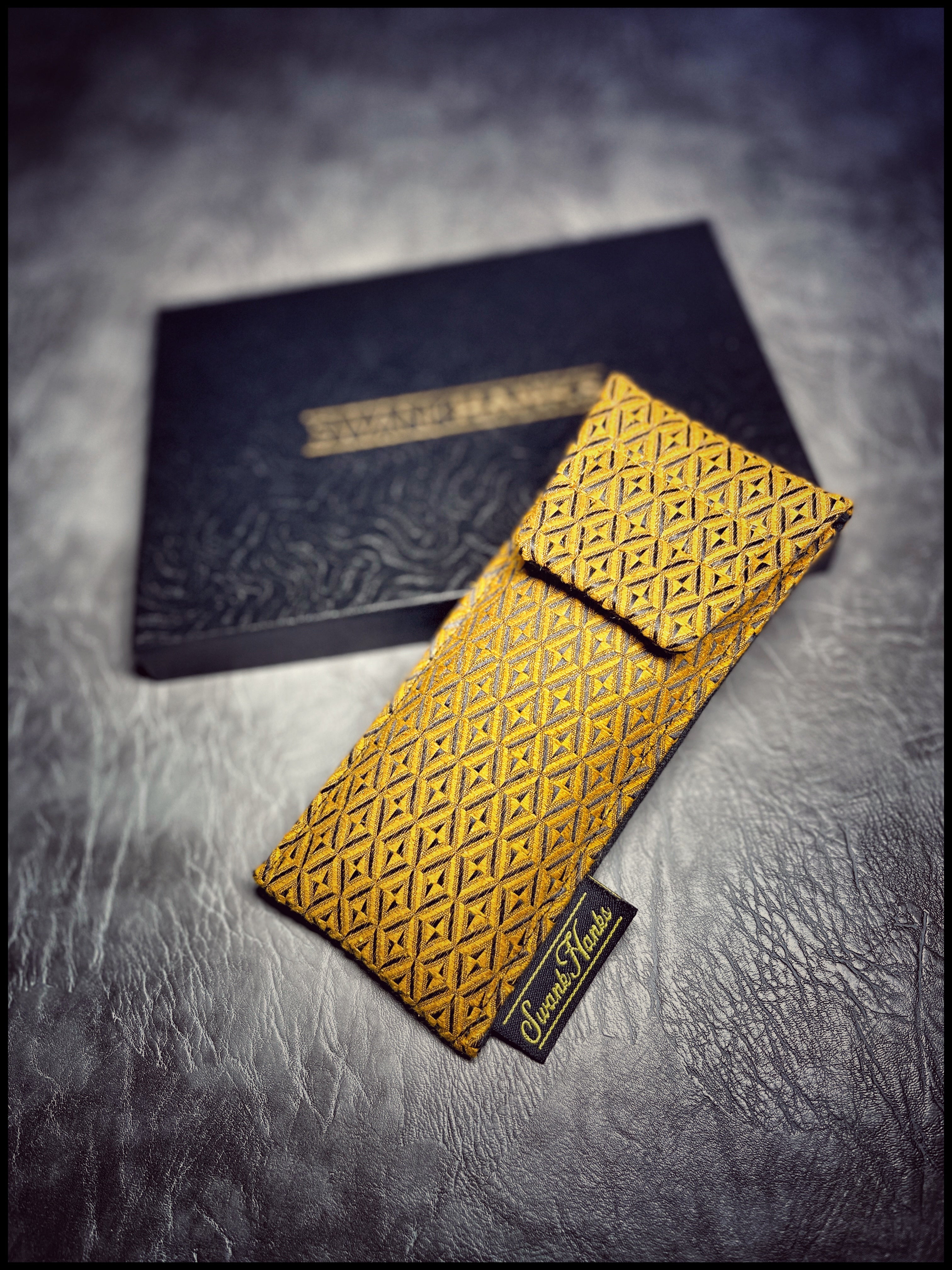 Silk/Cashmere 1-OFF Pouch