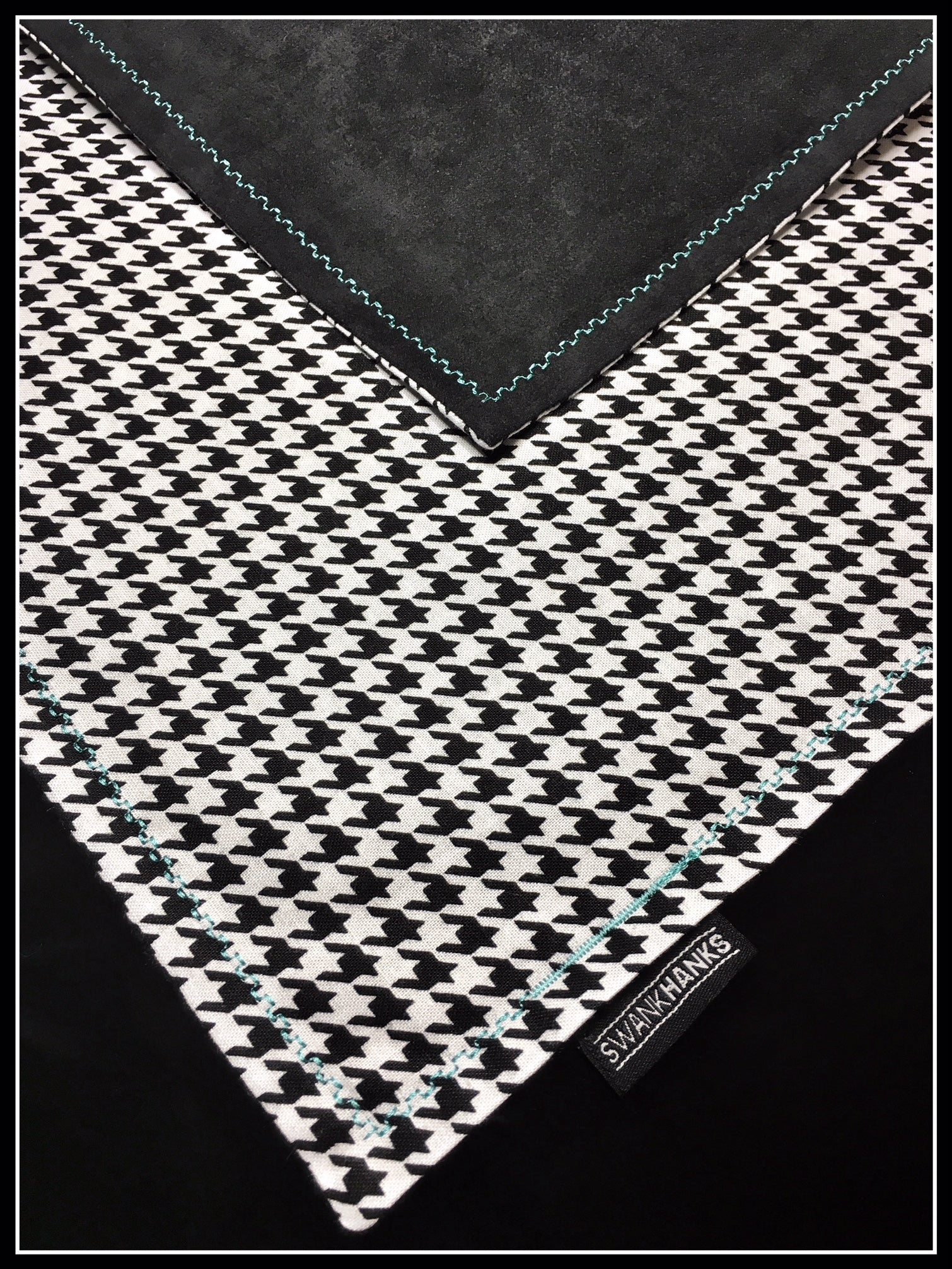 B&W Houndstooth