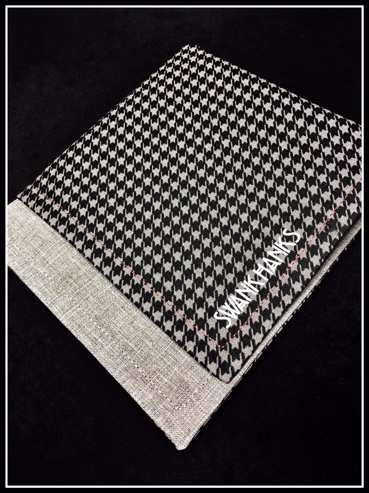 Lightweight Houndstooth