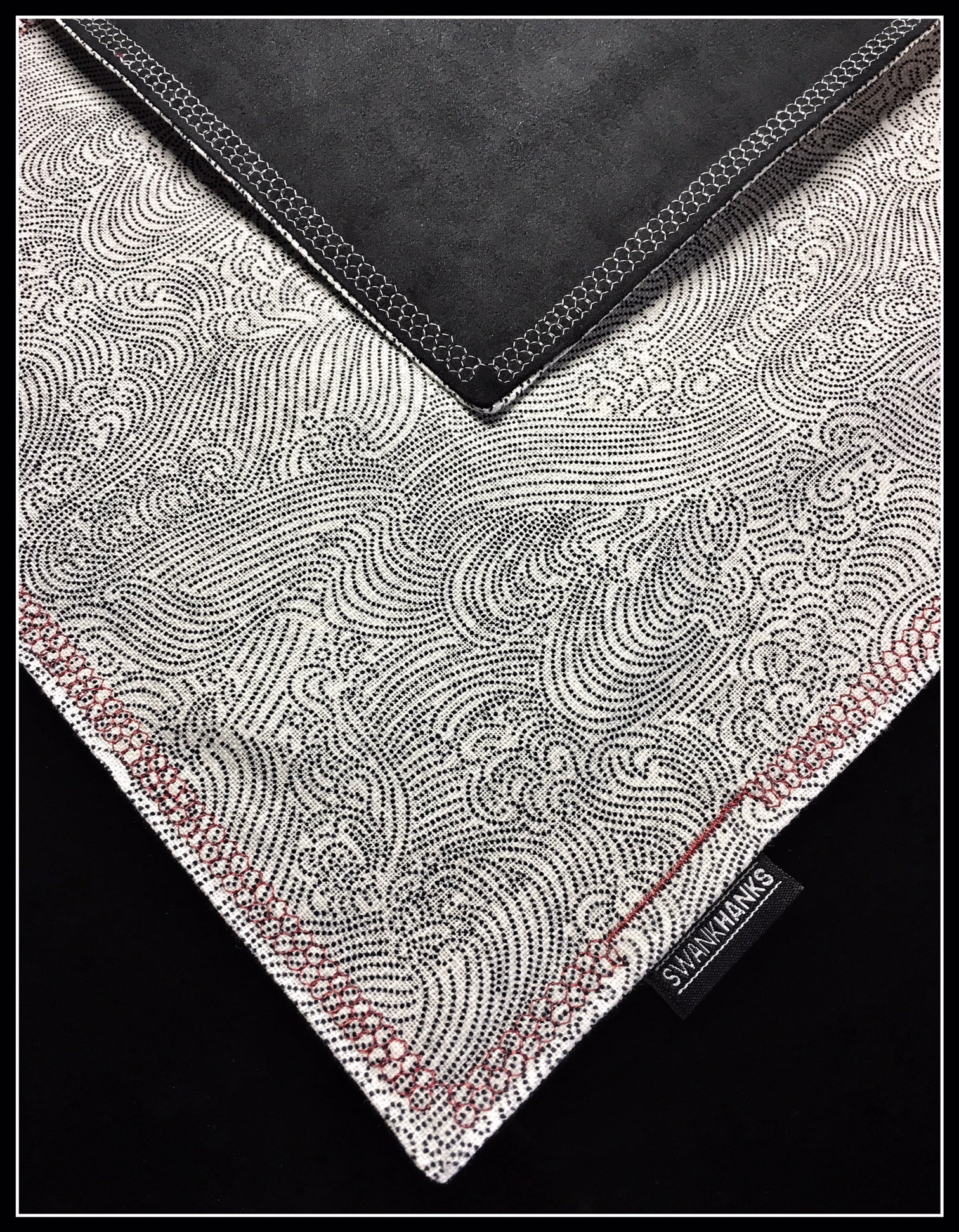 Hokusai Lines One-Off (red)