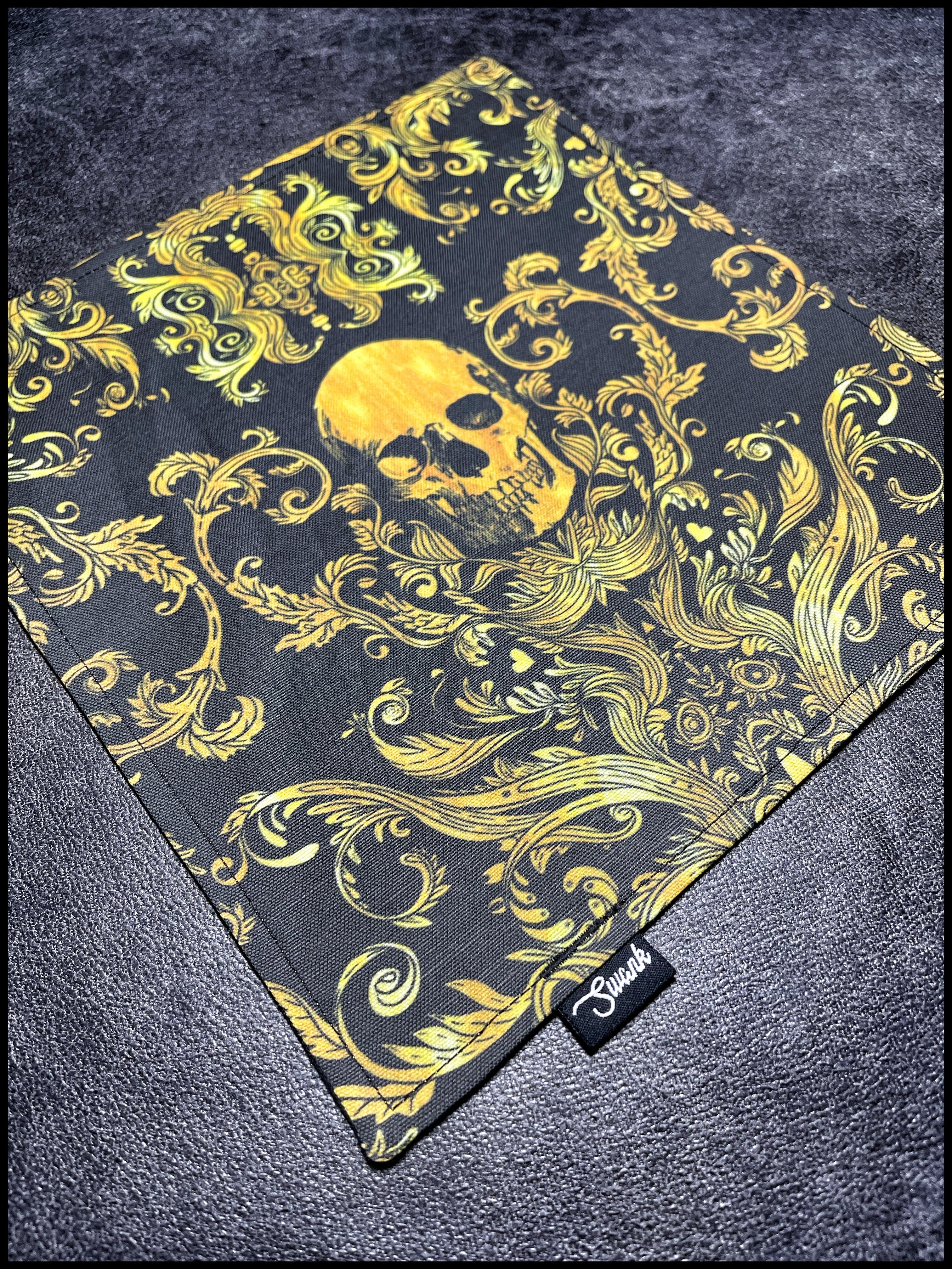 Damask Skull