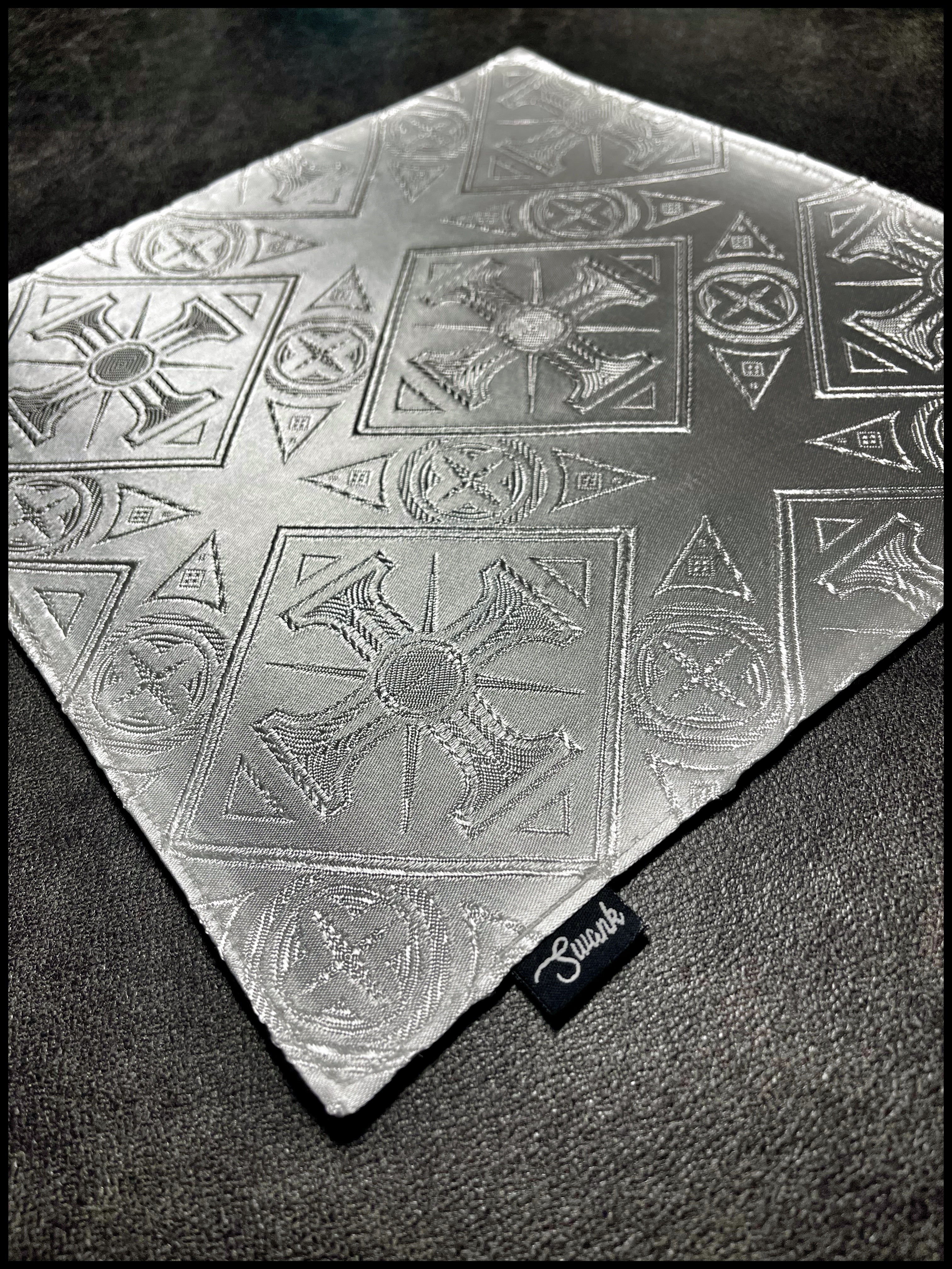 Satin Silk Cross (white)