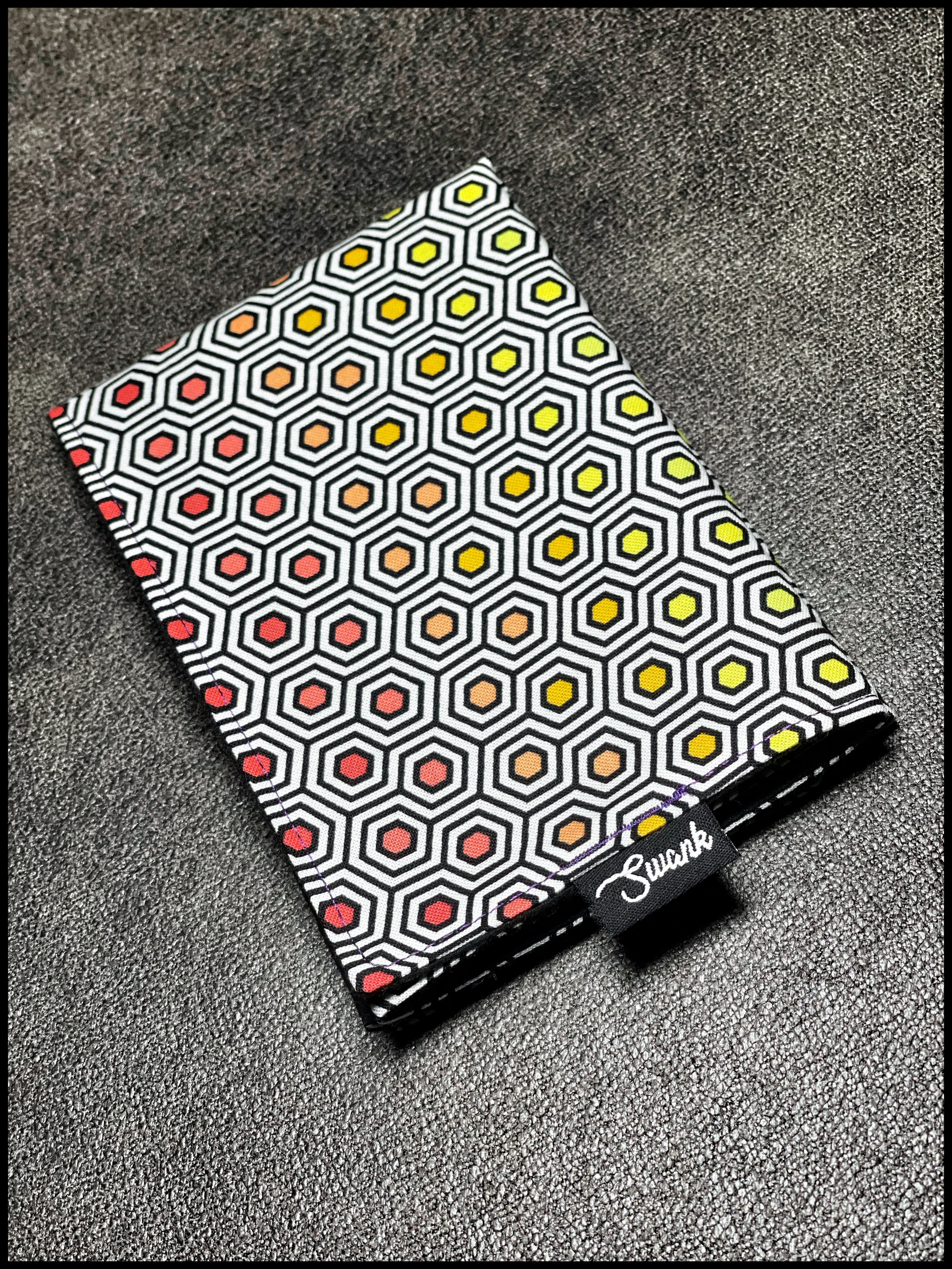 Honeycomb Spectrum (white)