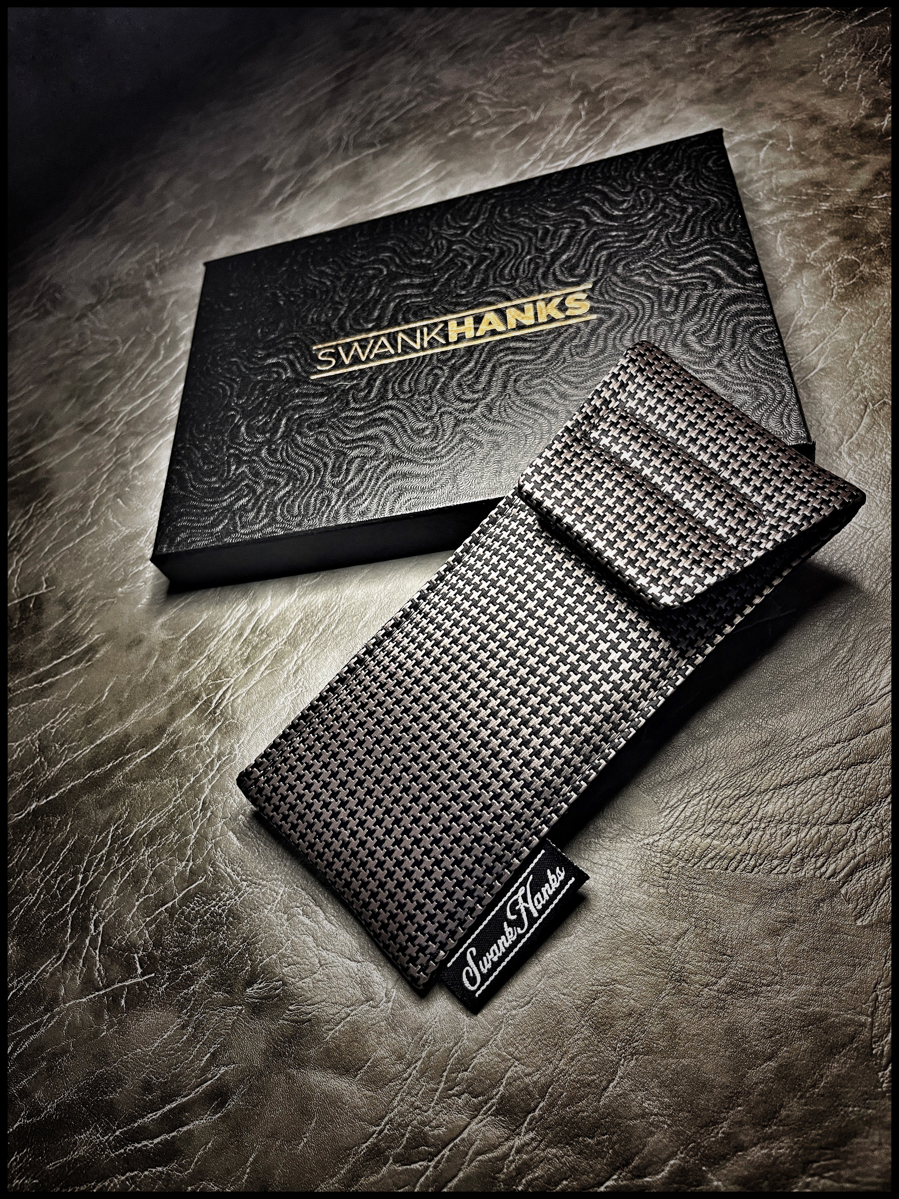 Swanky Silk Houndstooth Pouch