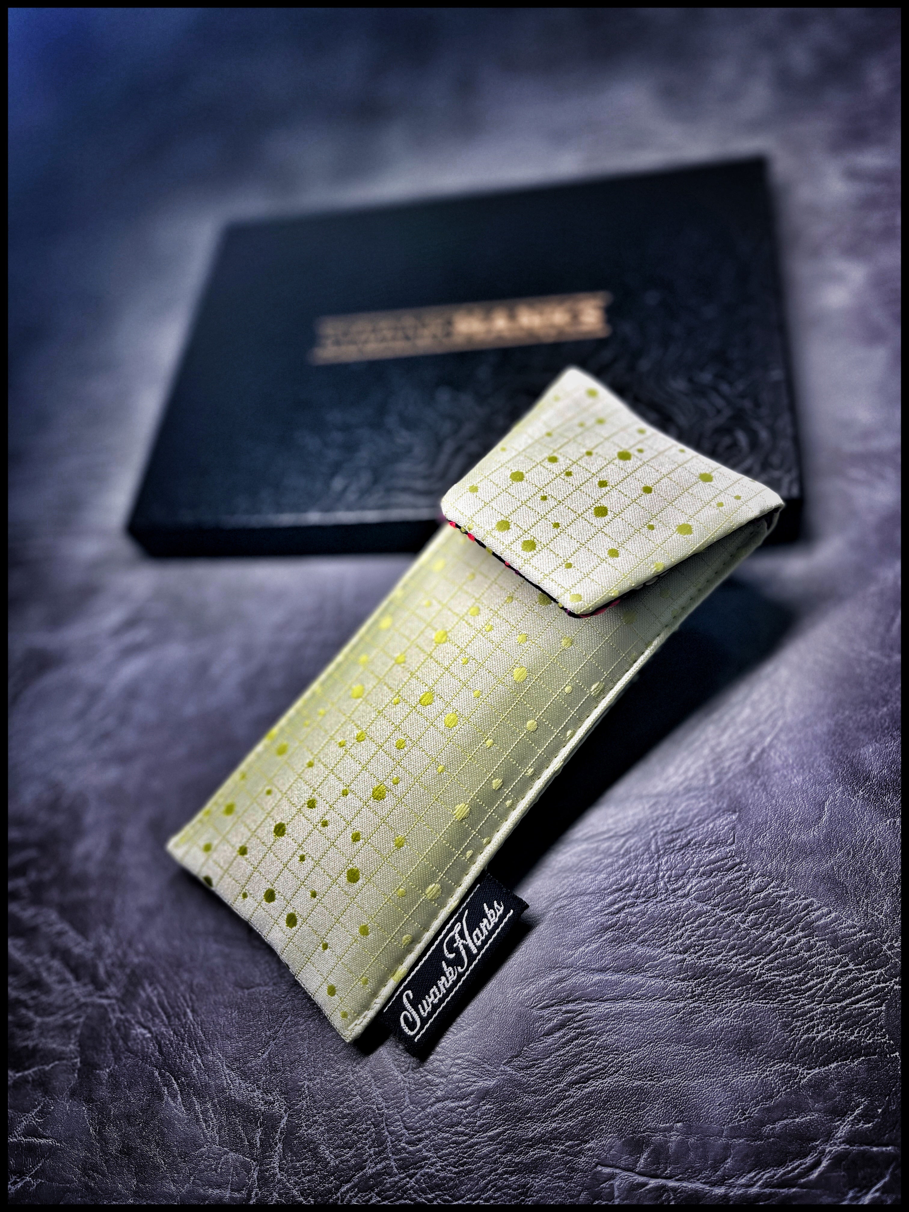 Neon Lattice/ Vice UV Pouch