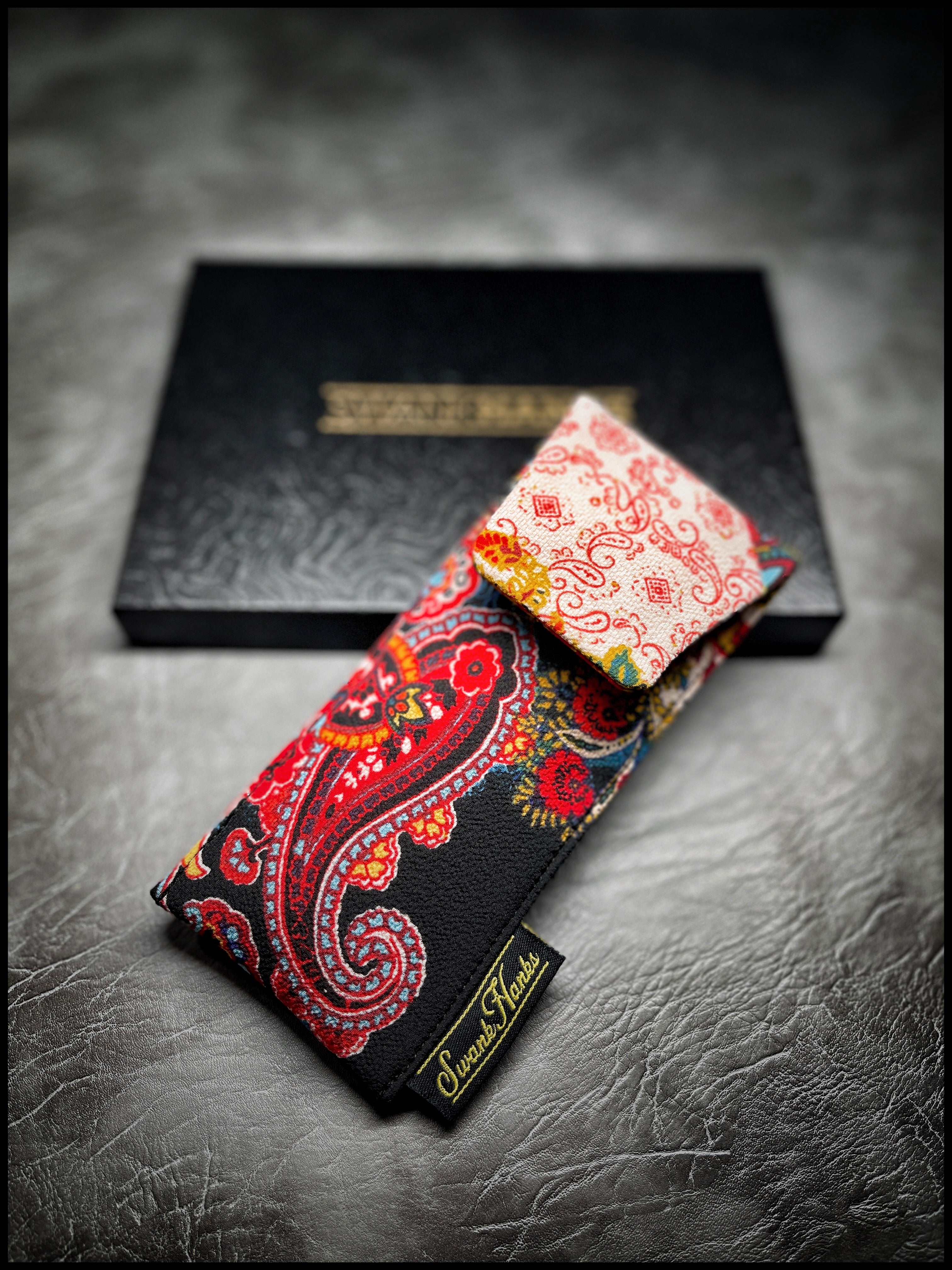 Bougie Silk Crepe Paisley Single