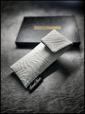 Textured White Topo Single Slot Pouch