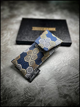 Oriental Hex Single Slot Pouch