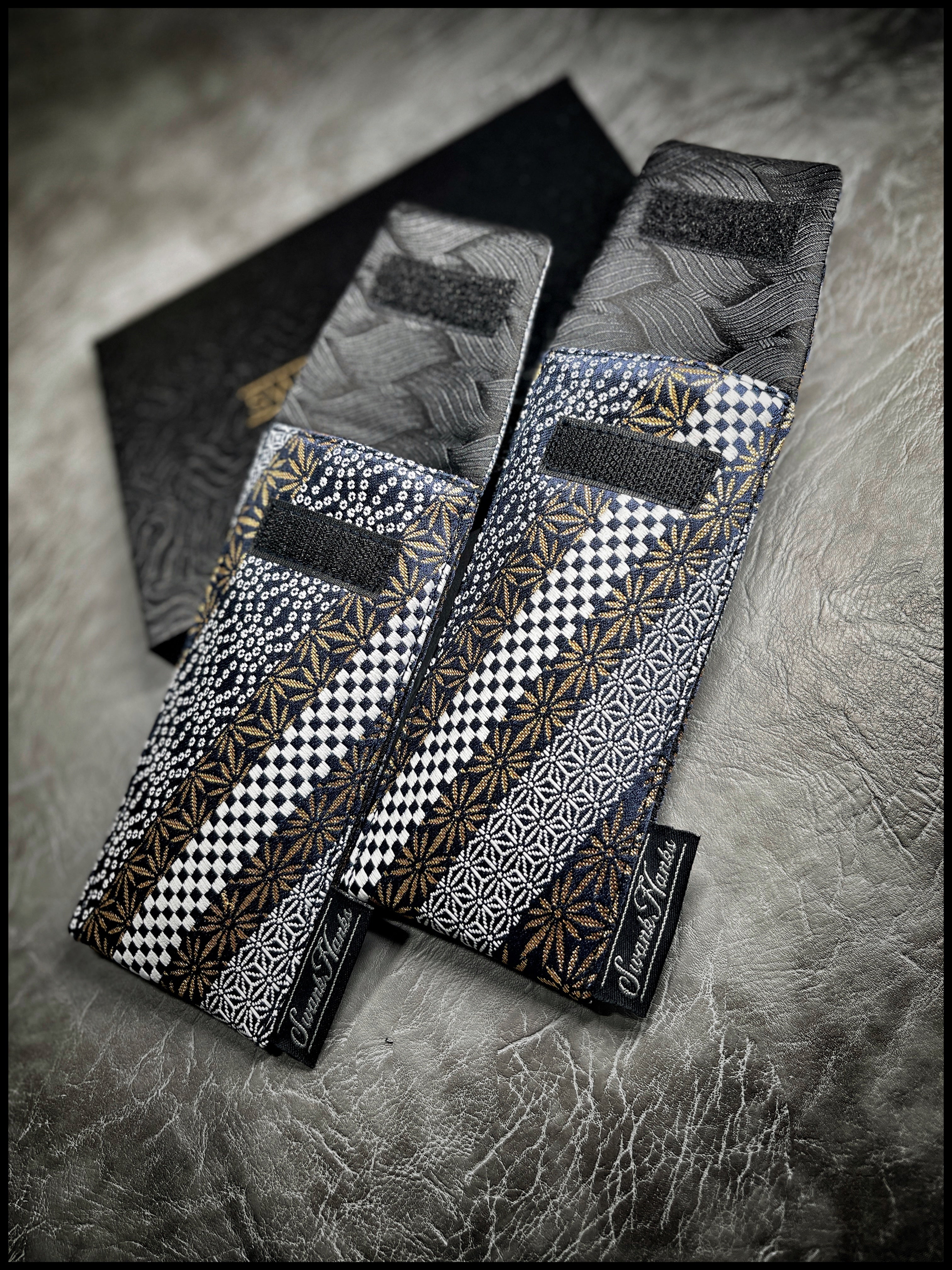 Silk Stripes Single Pouch