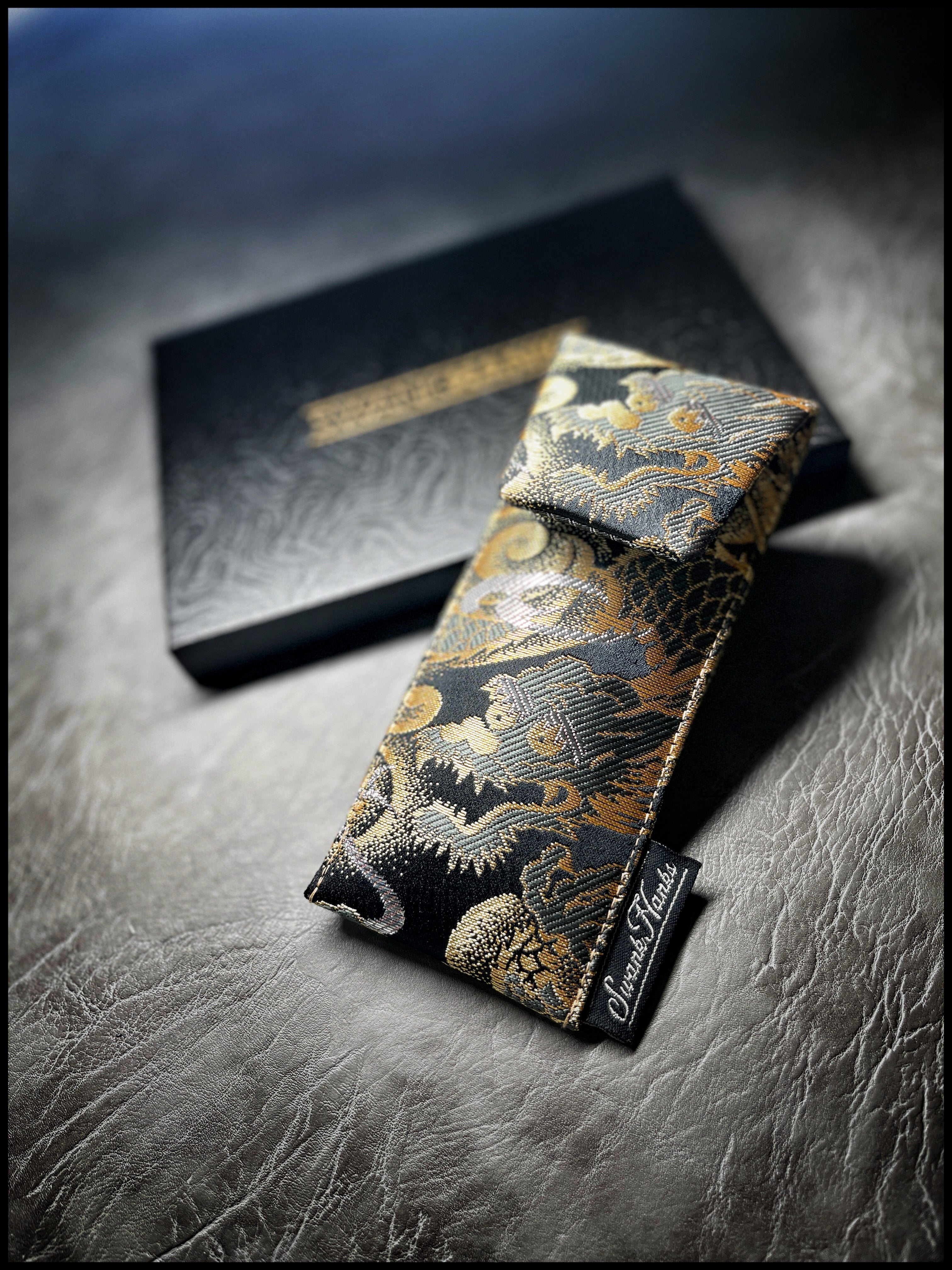 Dragon Silk Brocade V4 Single Pouch