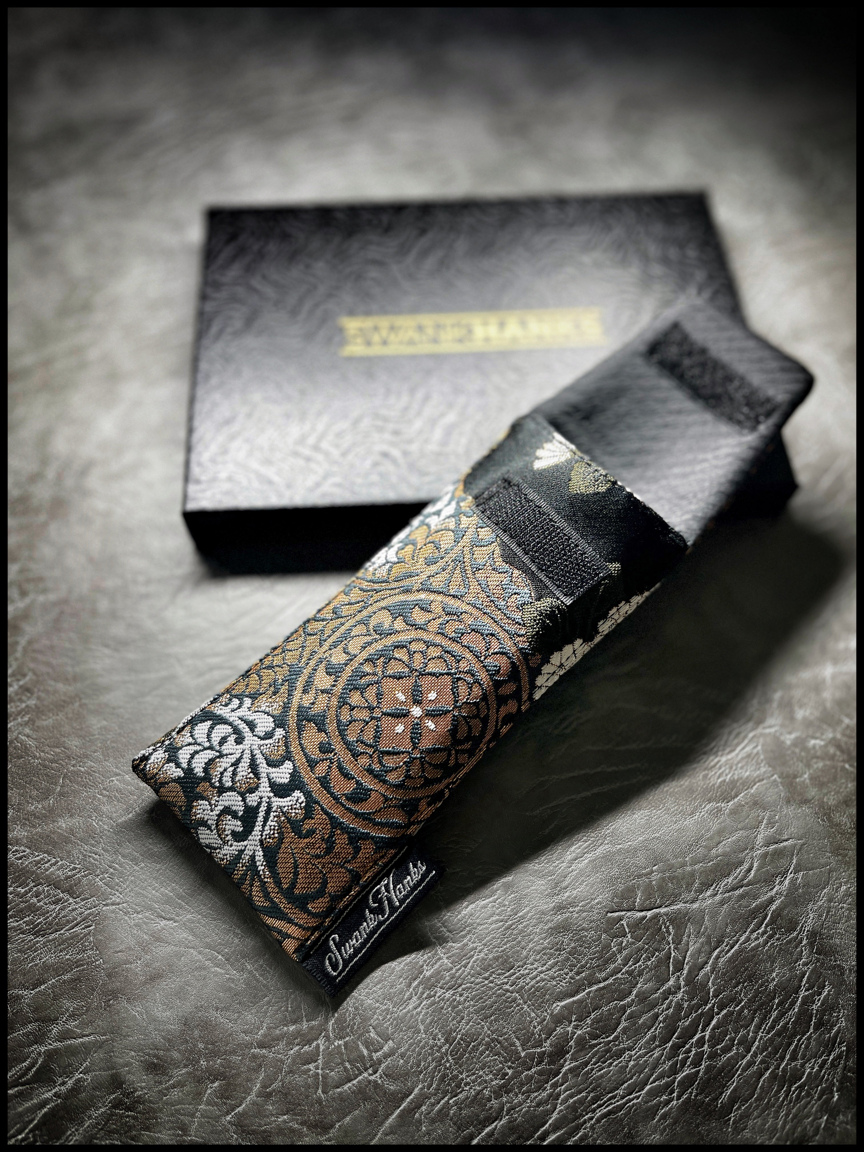 Chrysanthemum Silk Brocade Single Pouch