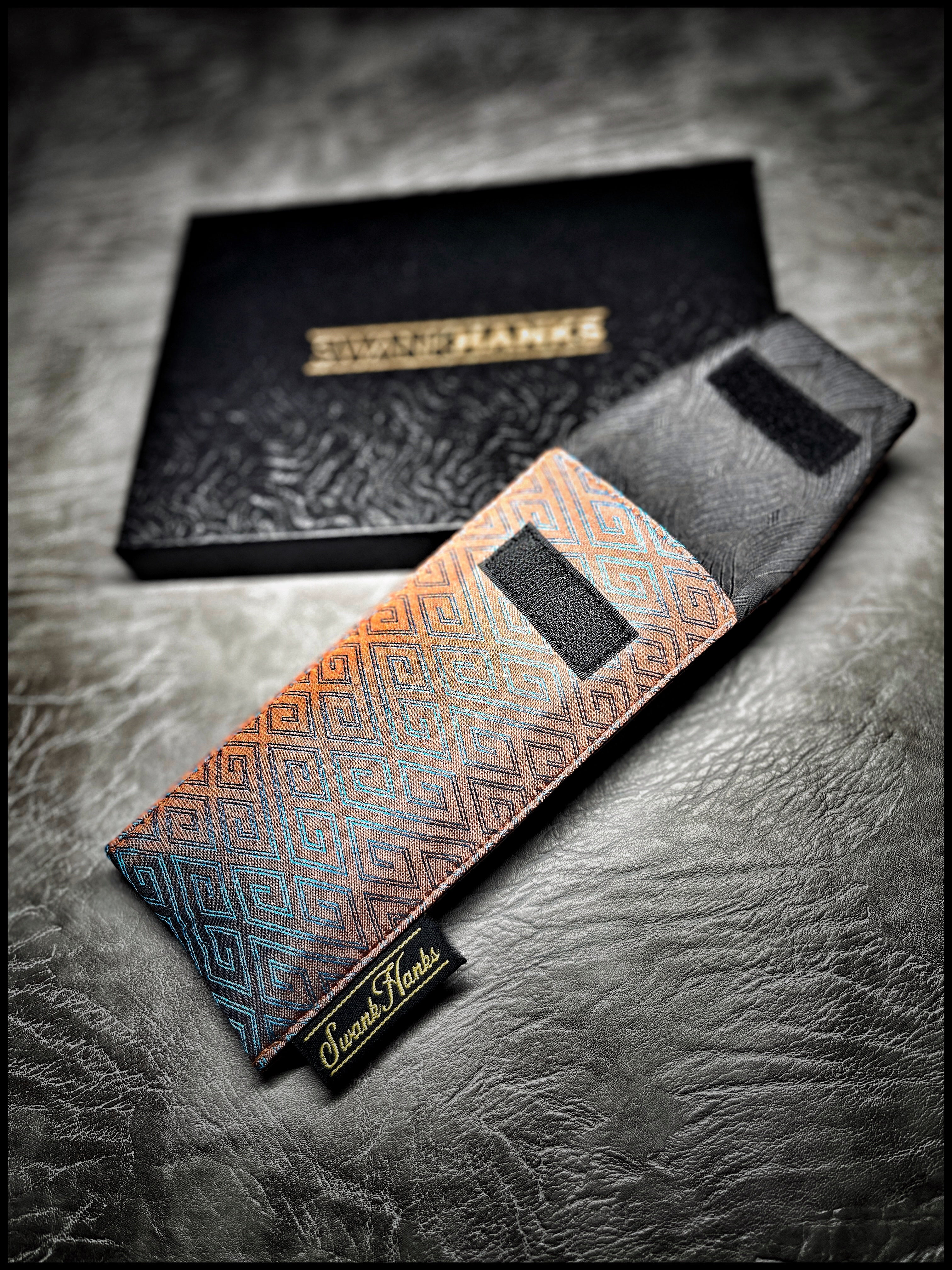 Mulberry Color Shifter Single Pouch V2