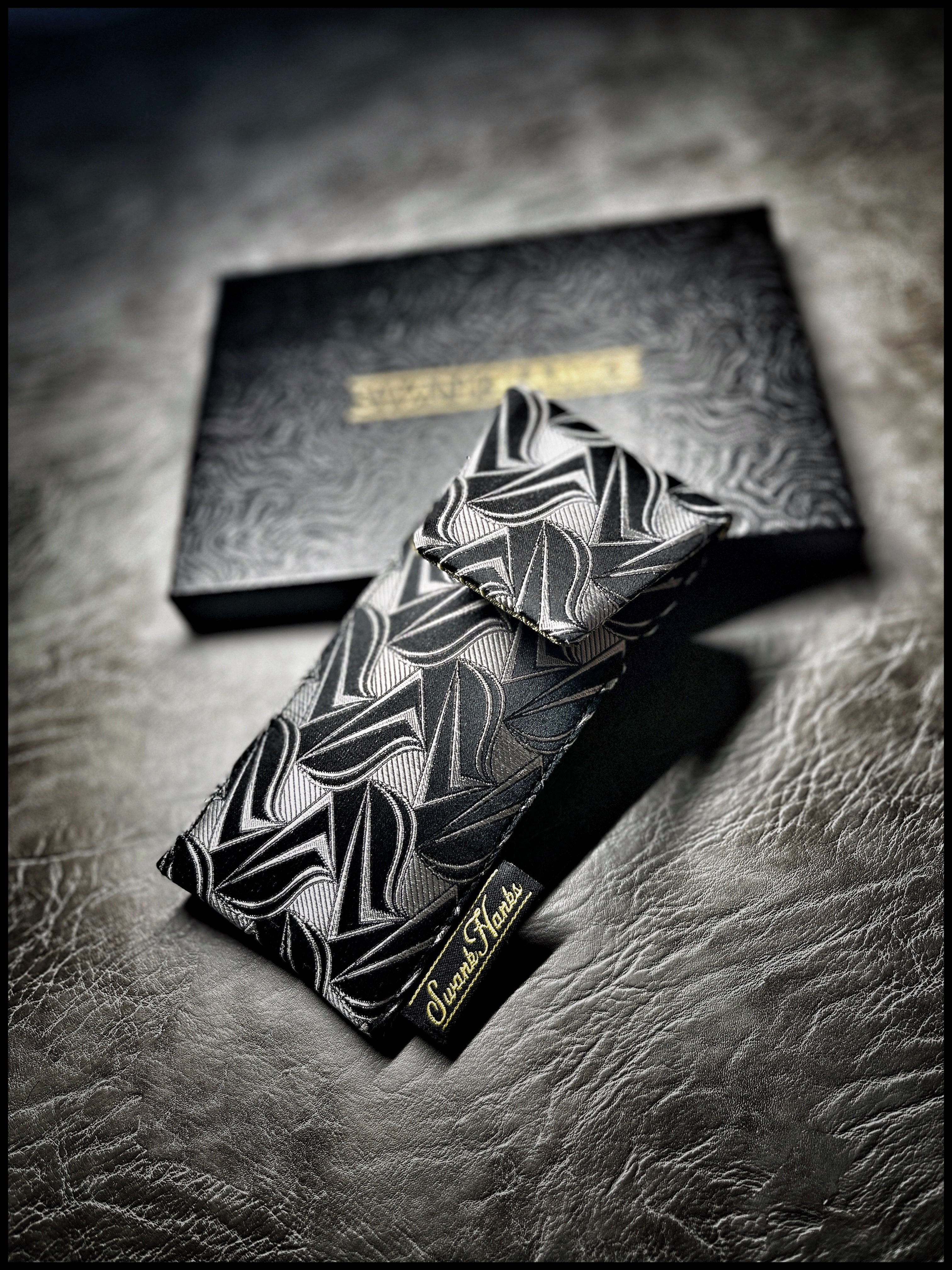 SharkSkin Silk/ Gold Silk Single Pouch