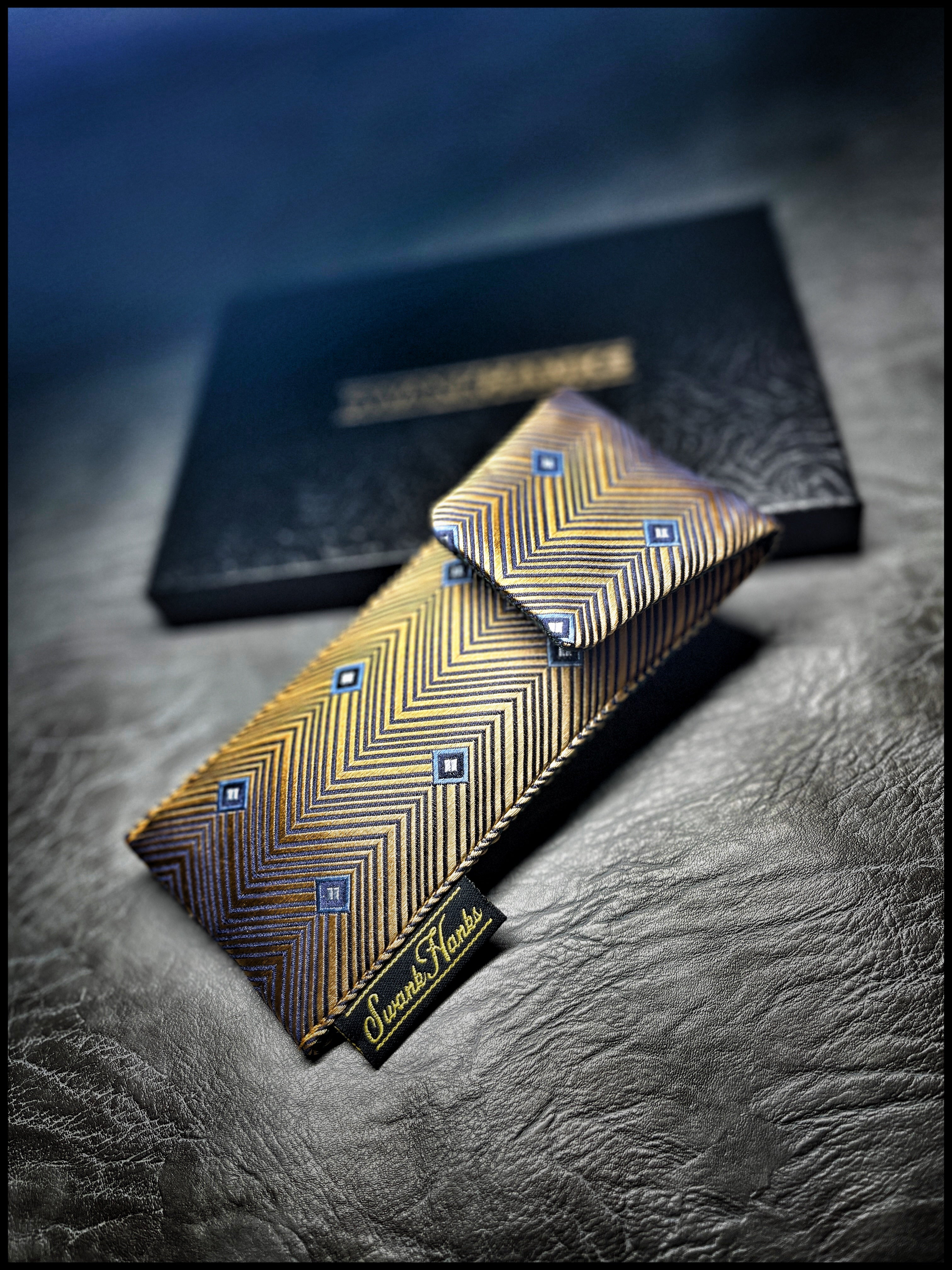 Golden Chevron/Emerald Silk Single Pouch