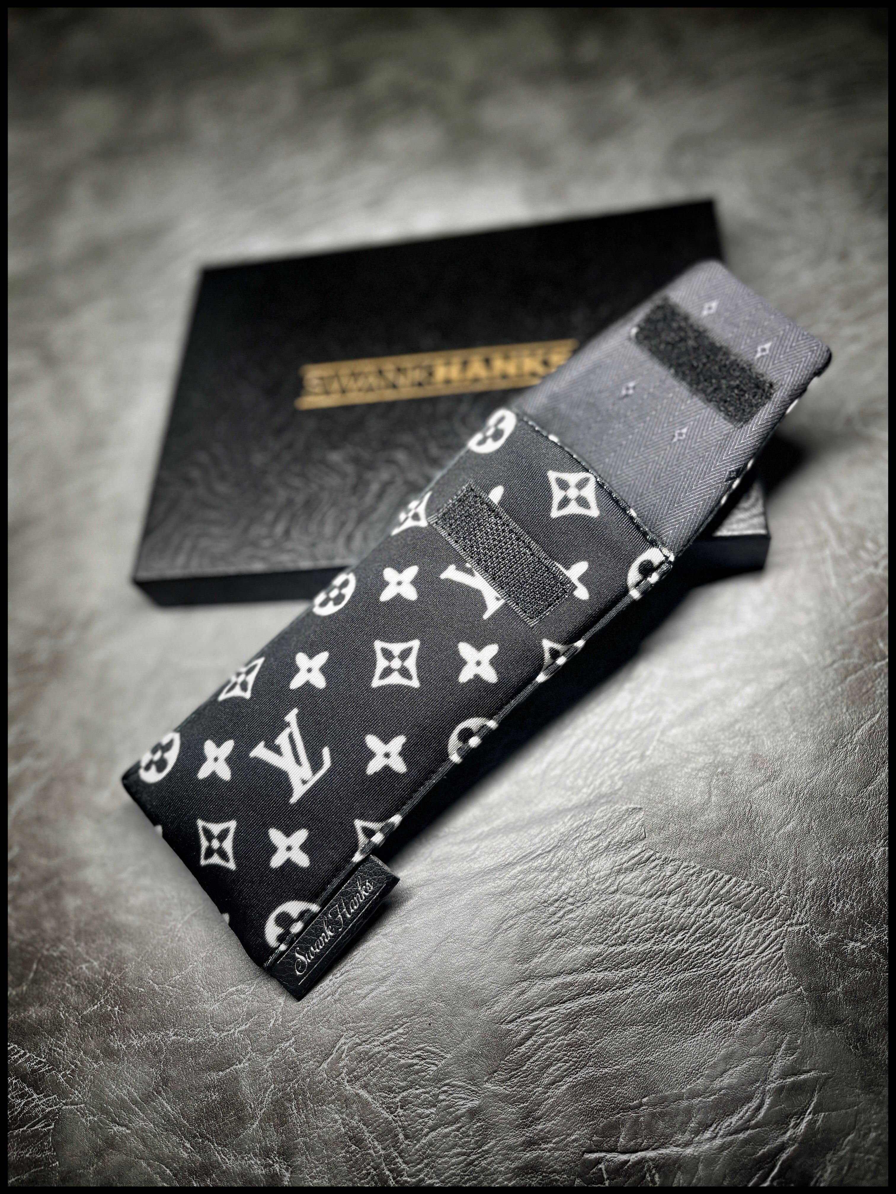 B&W LV Single Pouch