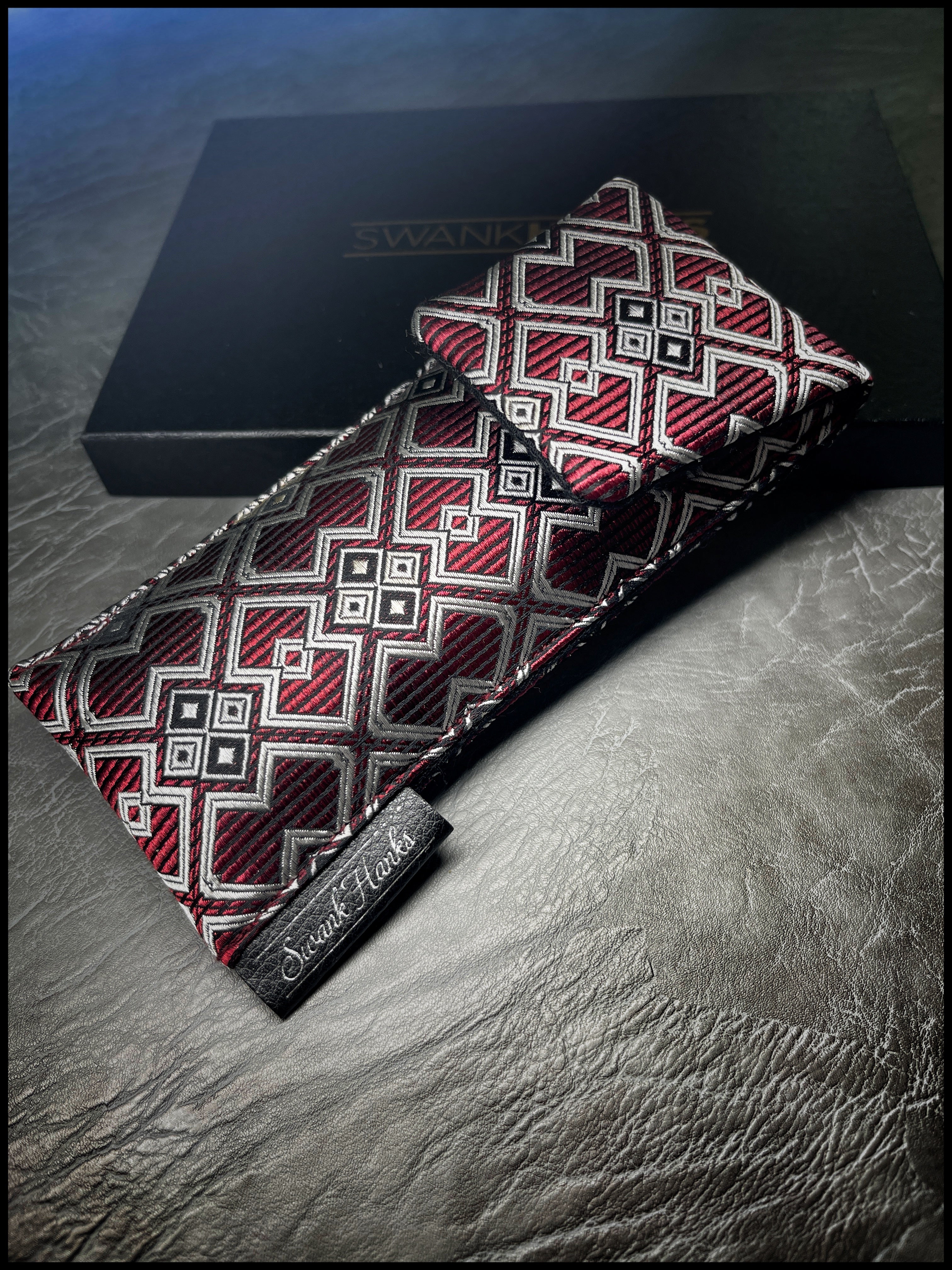 Red/Silver Gates Pinstripe Single Pouch V2