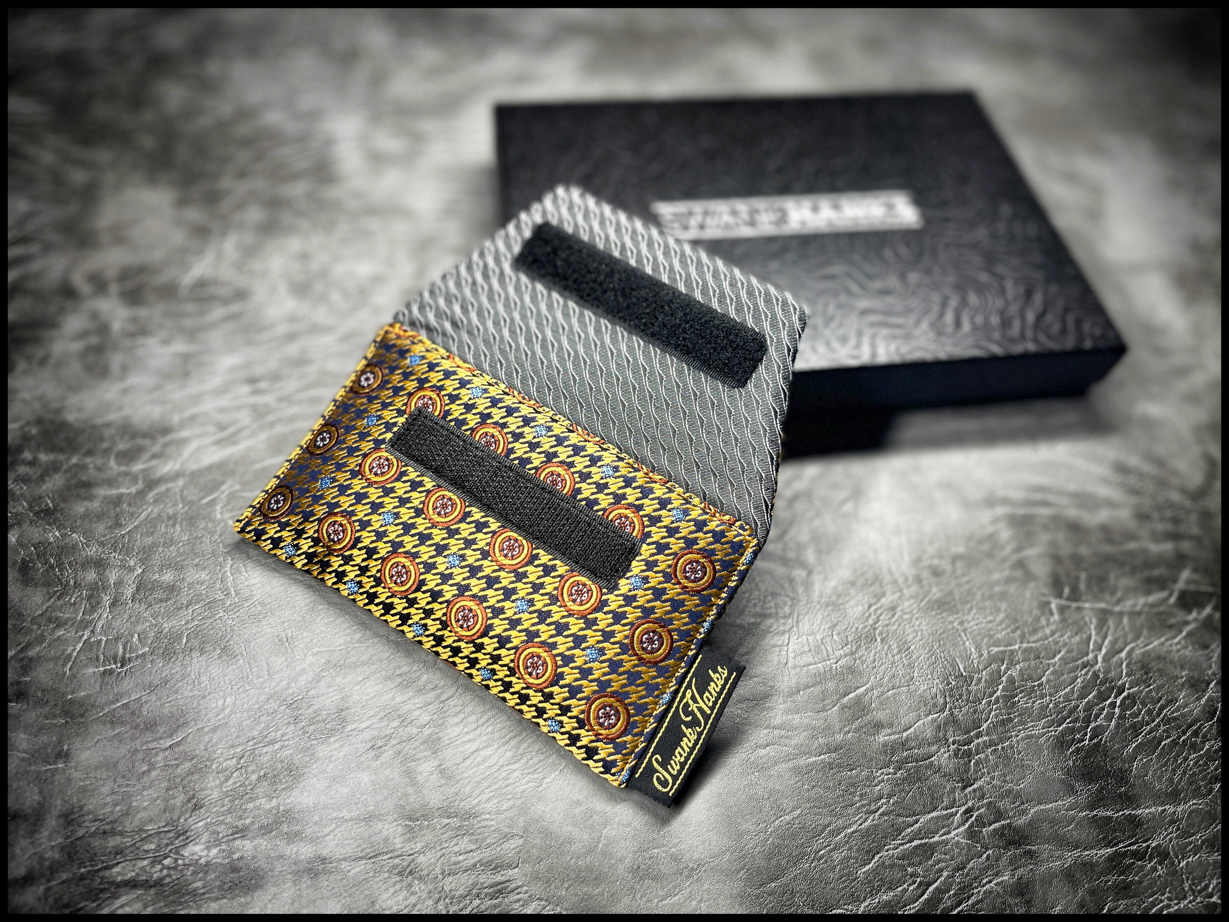 1-OFF New Spec Golden Houndstooth Single Pouch